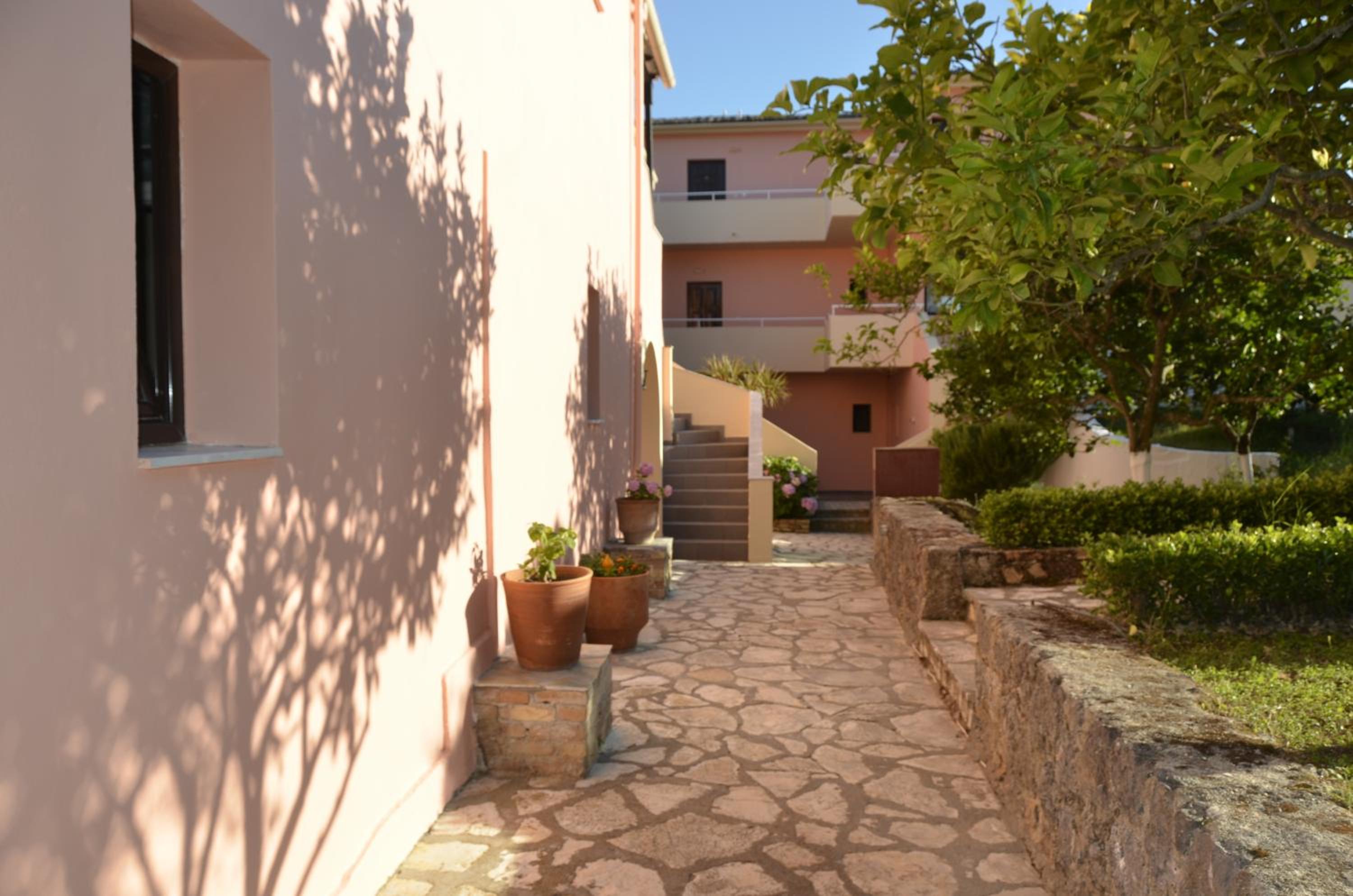 Penelope Apartment Hotel