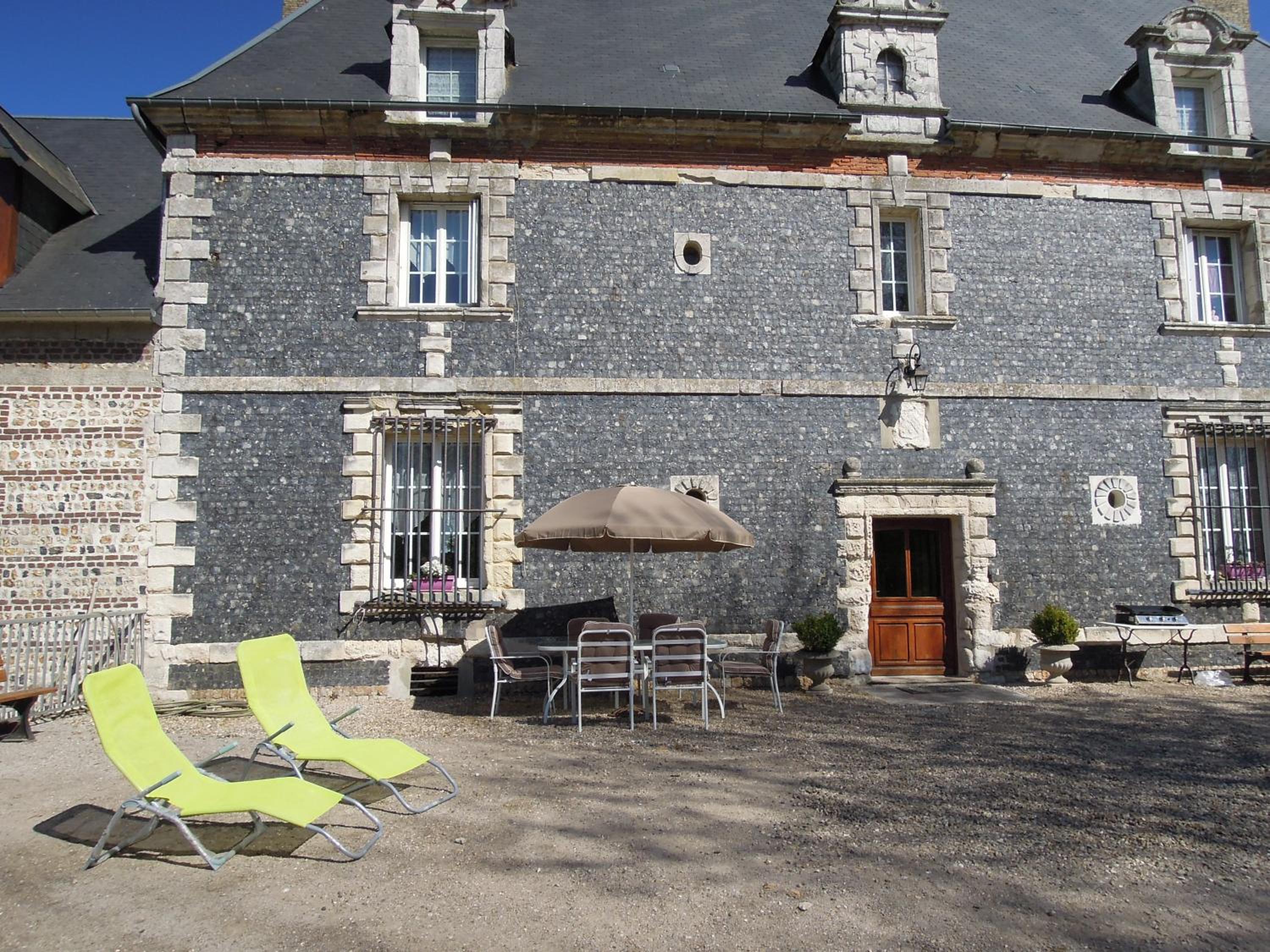 manoir de saint supplix view 4