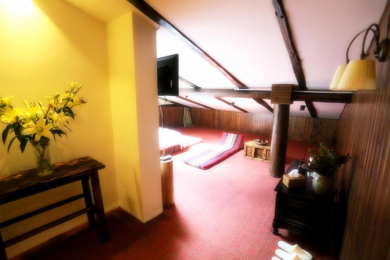 Photo 60