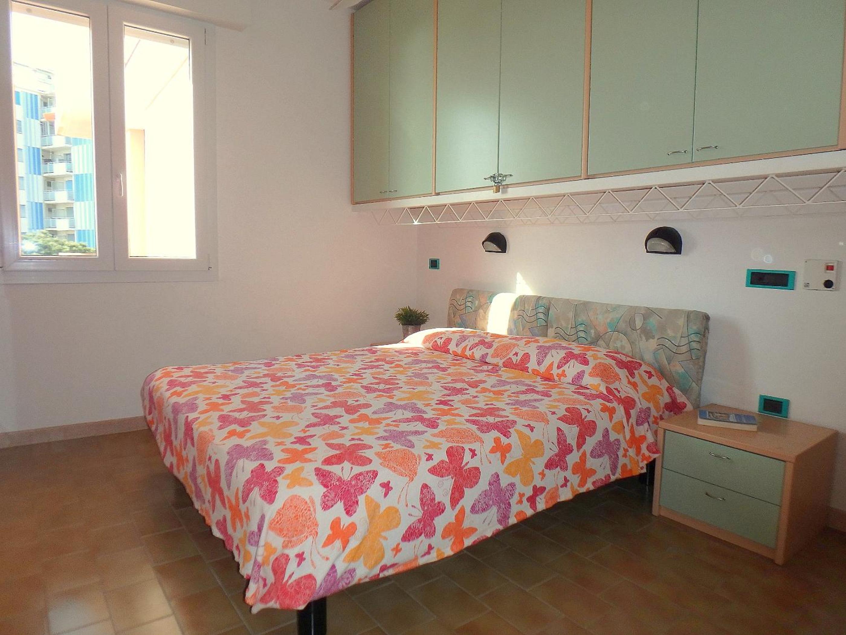 Esperia 23 view 2