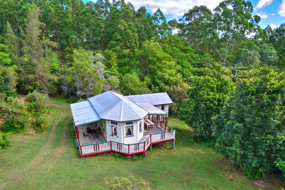 Noosa Avalon Farm Cottages