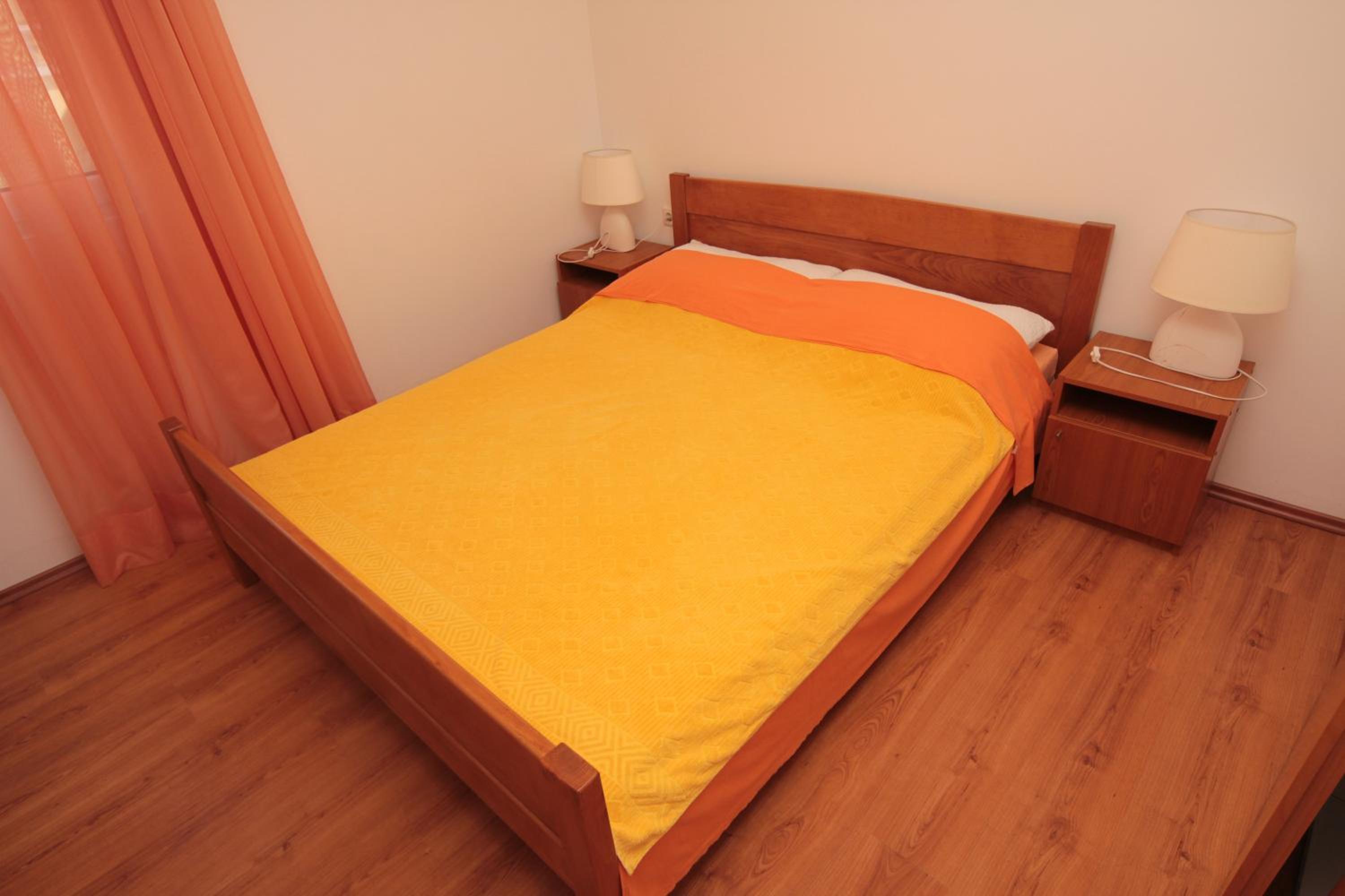 Apartments Miroslav view 4