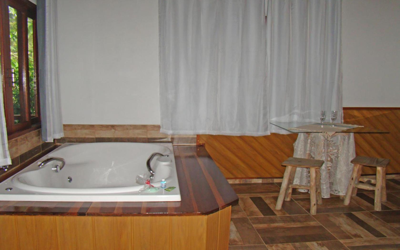Jacuzzi