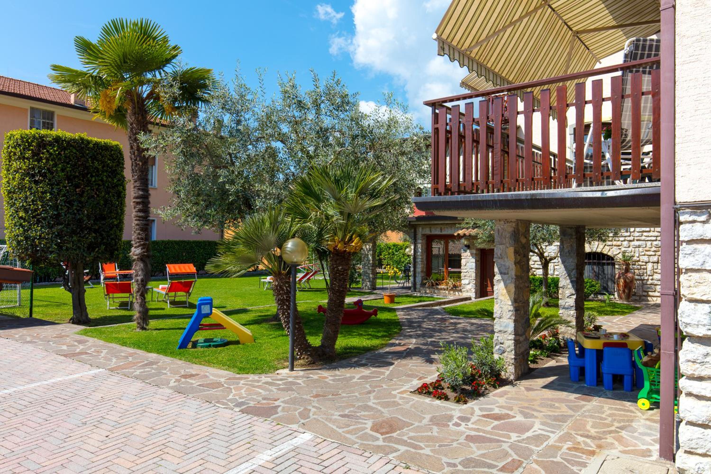 Villa Mariarosa Apartments view 4