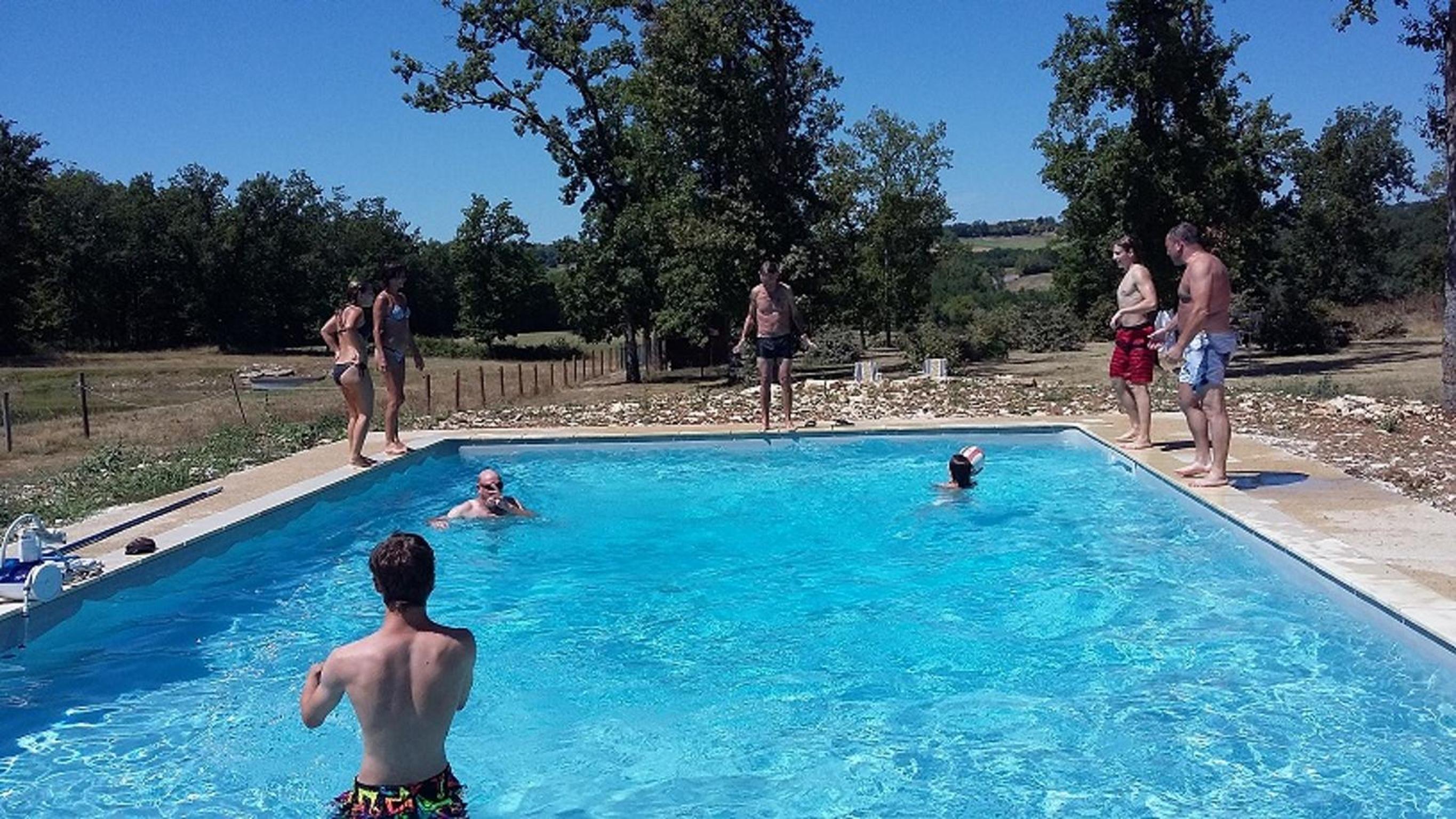 swimming pool