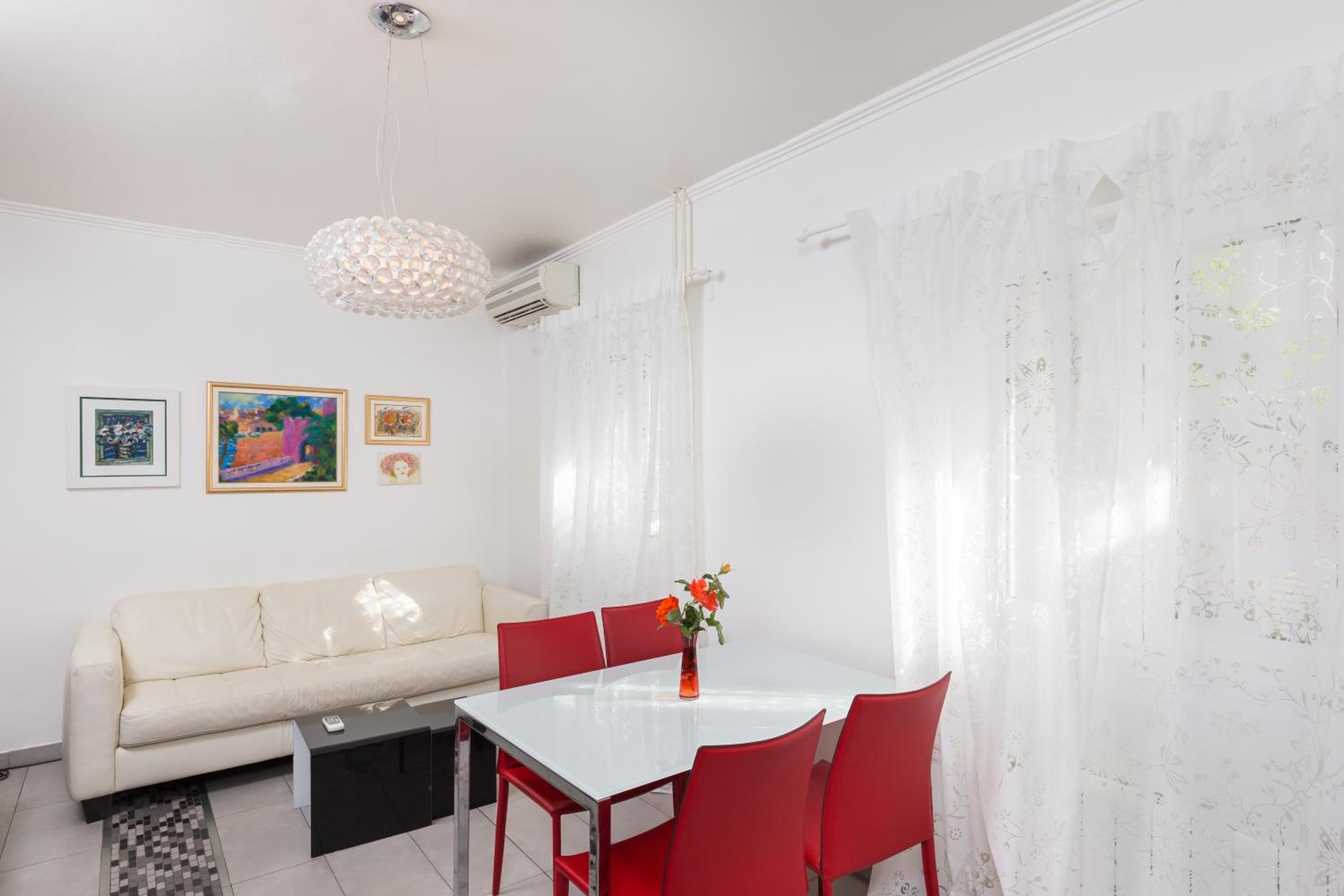 Central Luxury Apartments