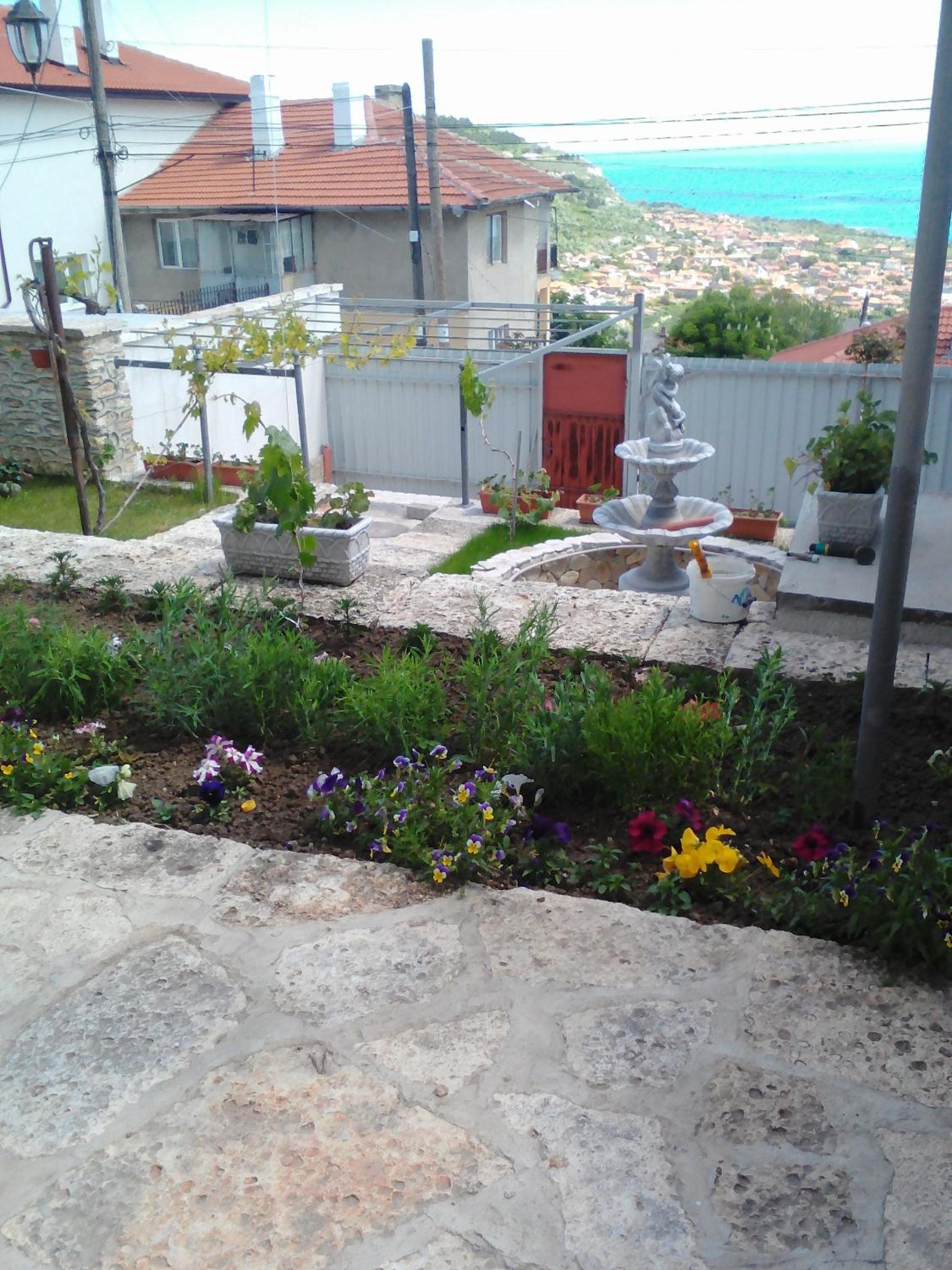Photo 18