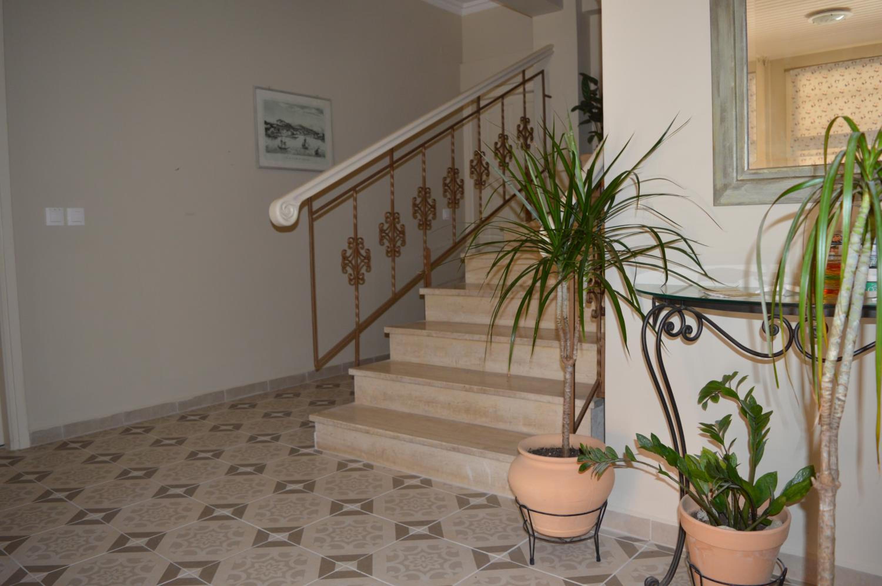 Photo 49
