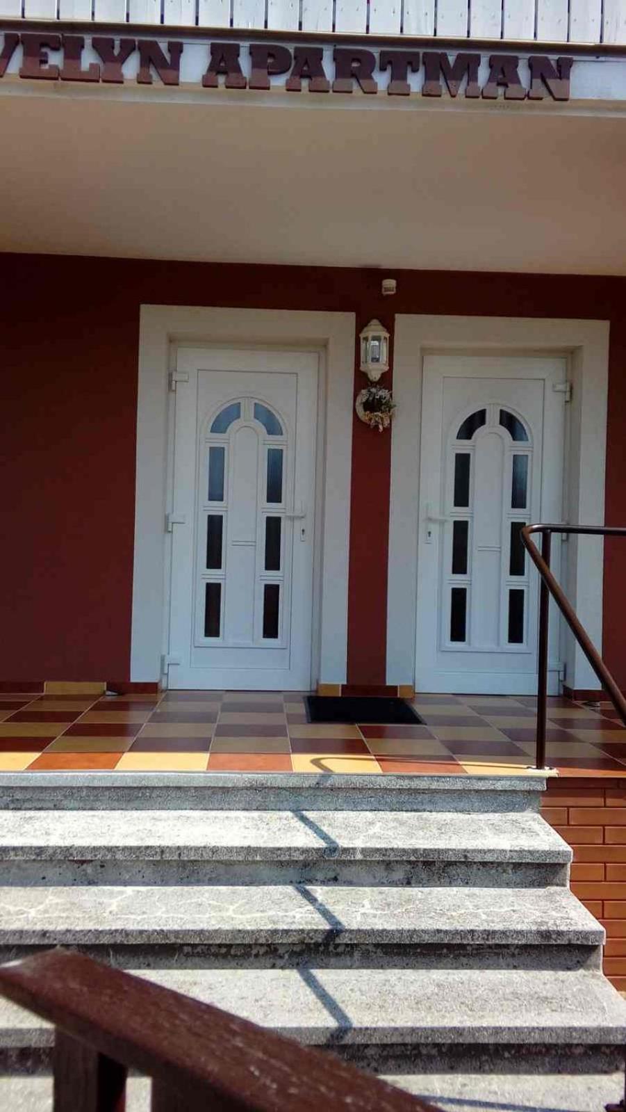 Evelyn Apartman