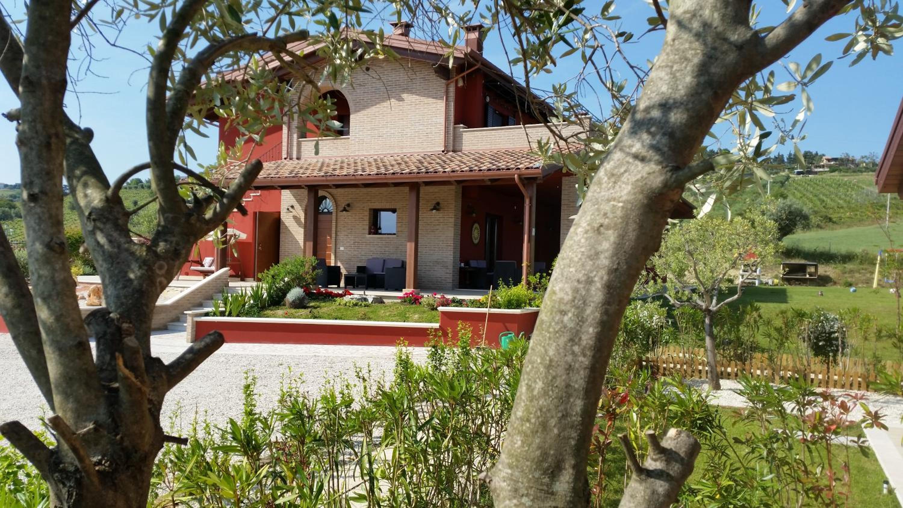 Country House Ciliegia Rossa view 2