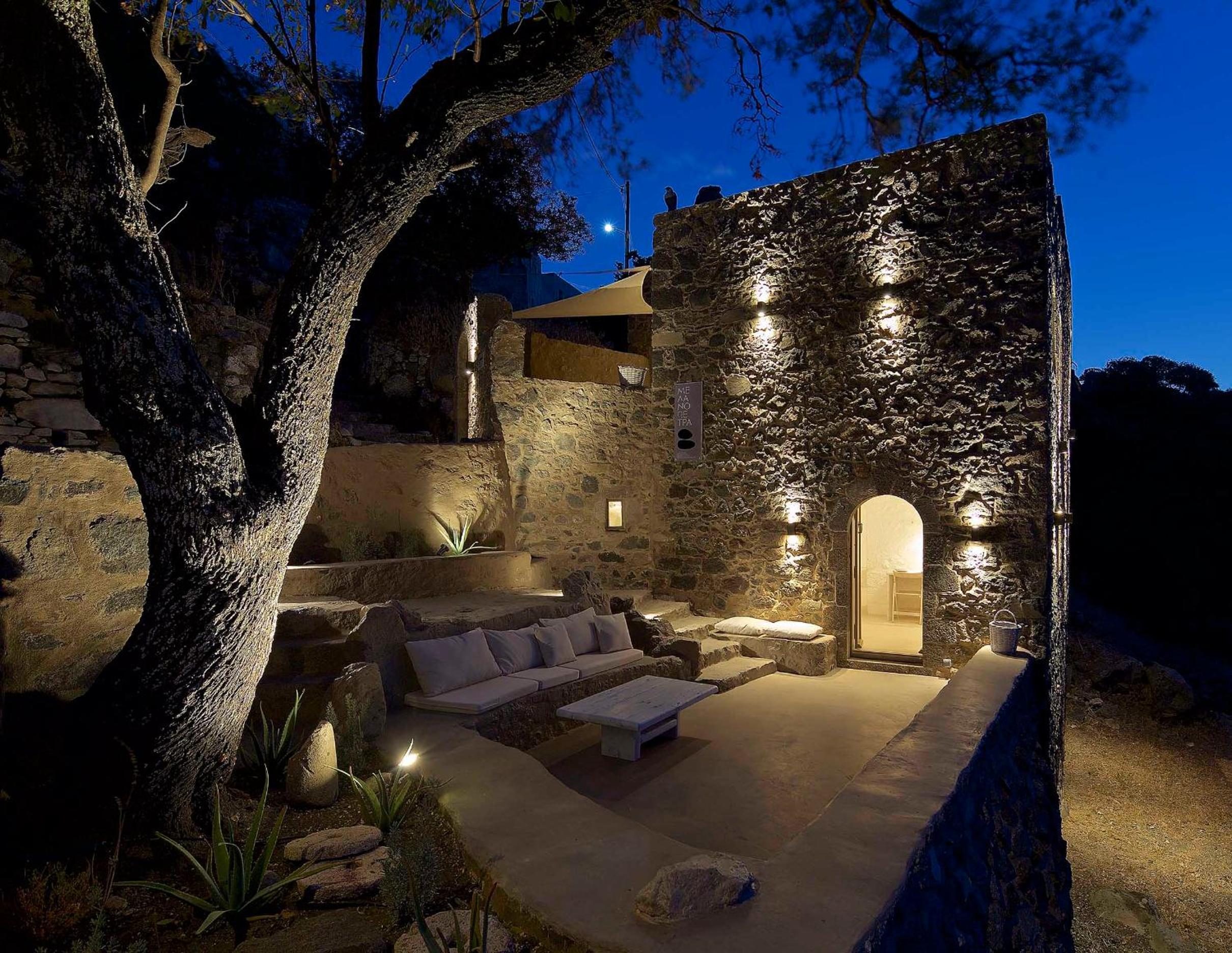 MELANOPETRA boutique apartments