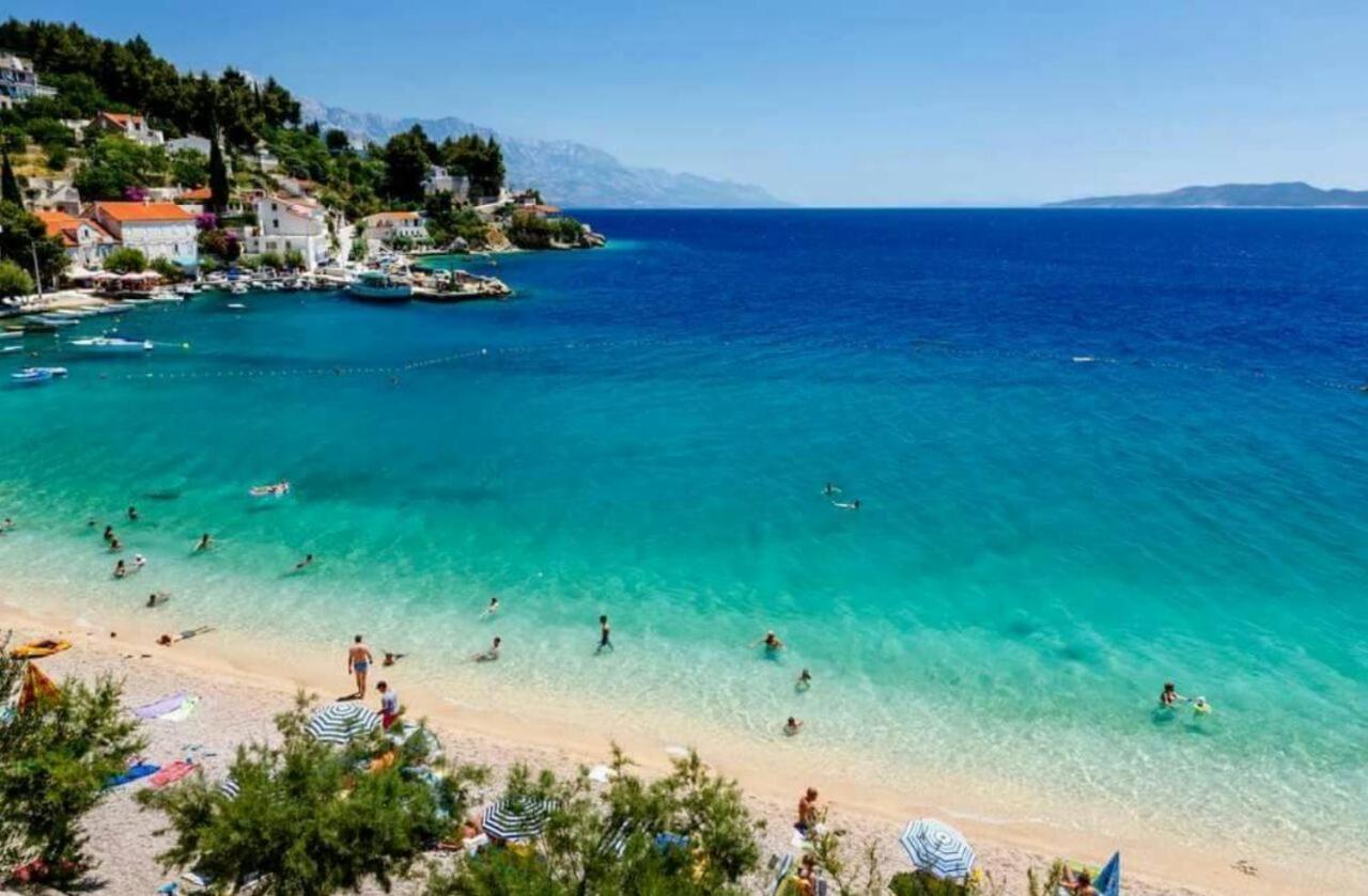 Apartment Žara 2 with Boat Place