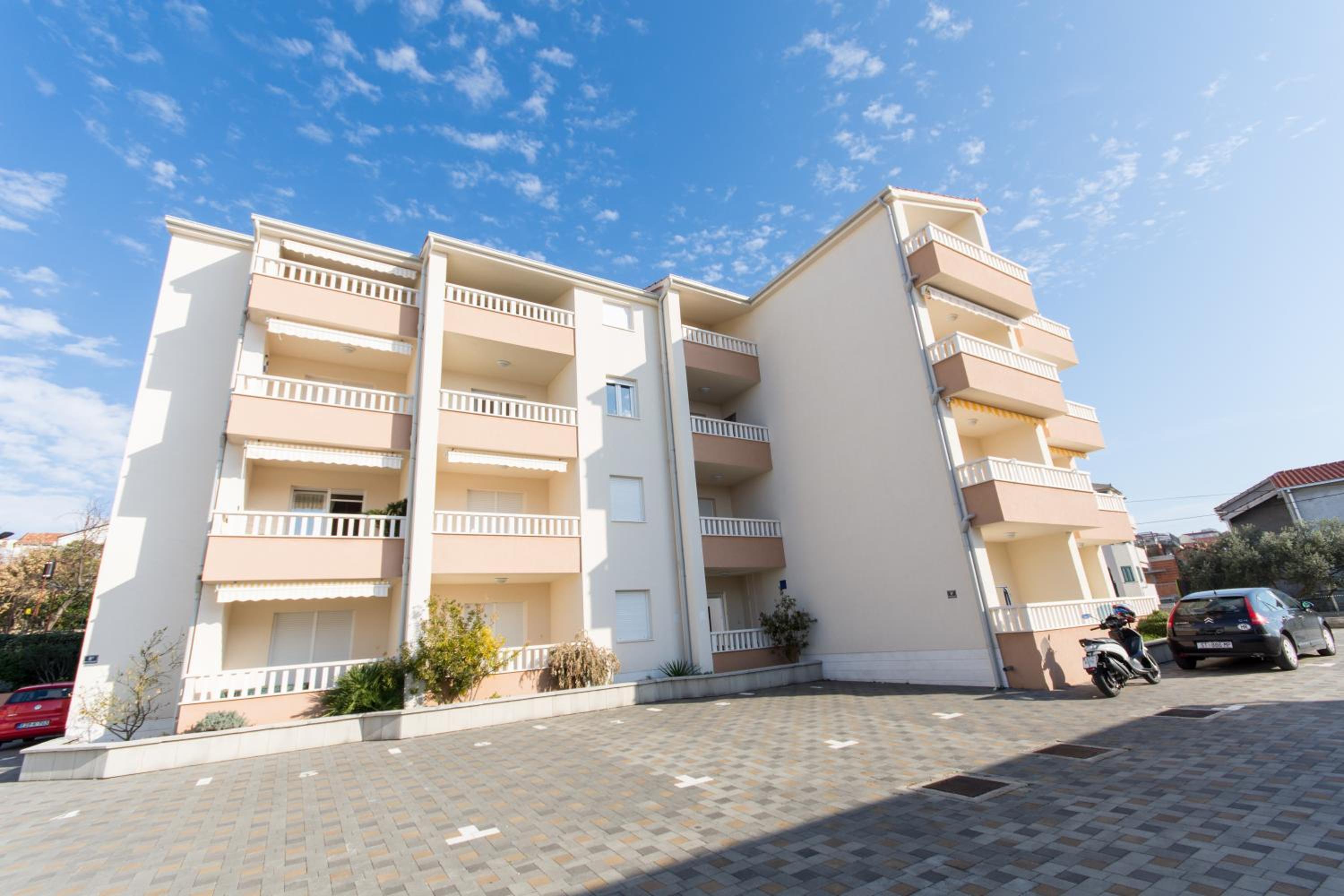 Apartment Lara Iva