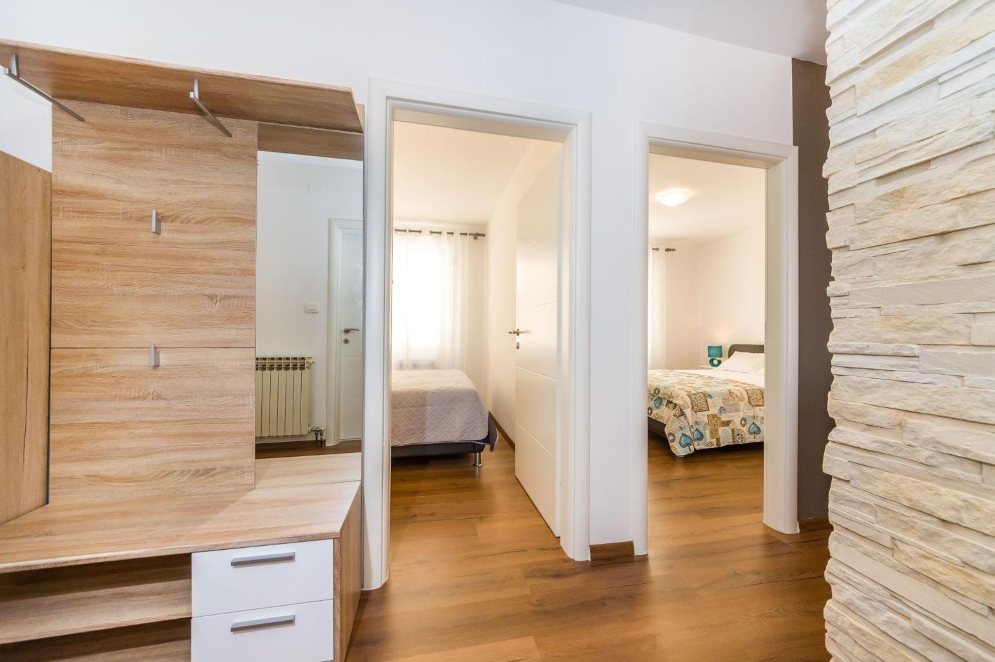 Apartment Simoni ZD