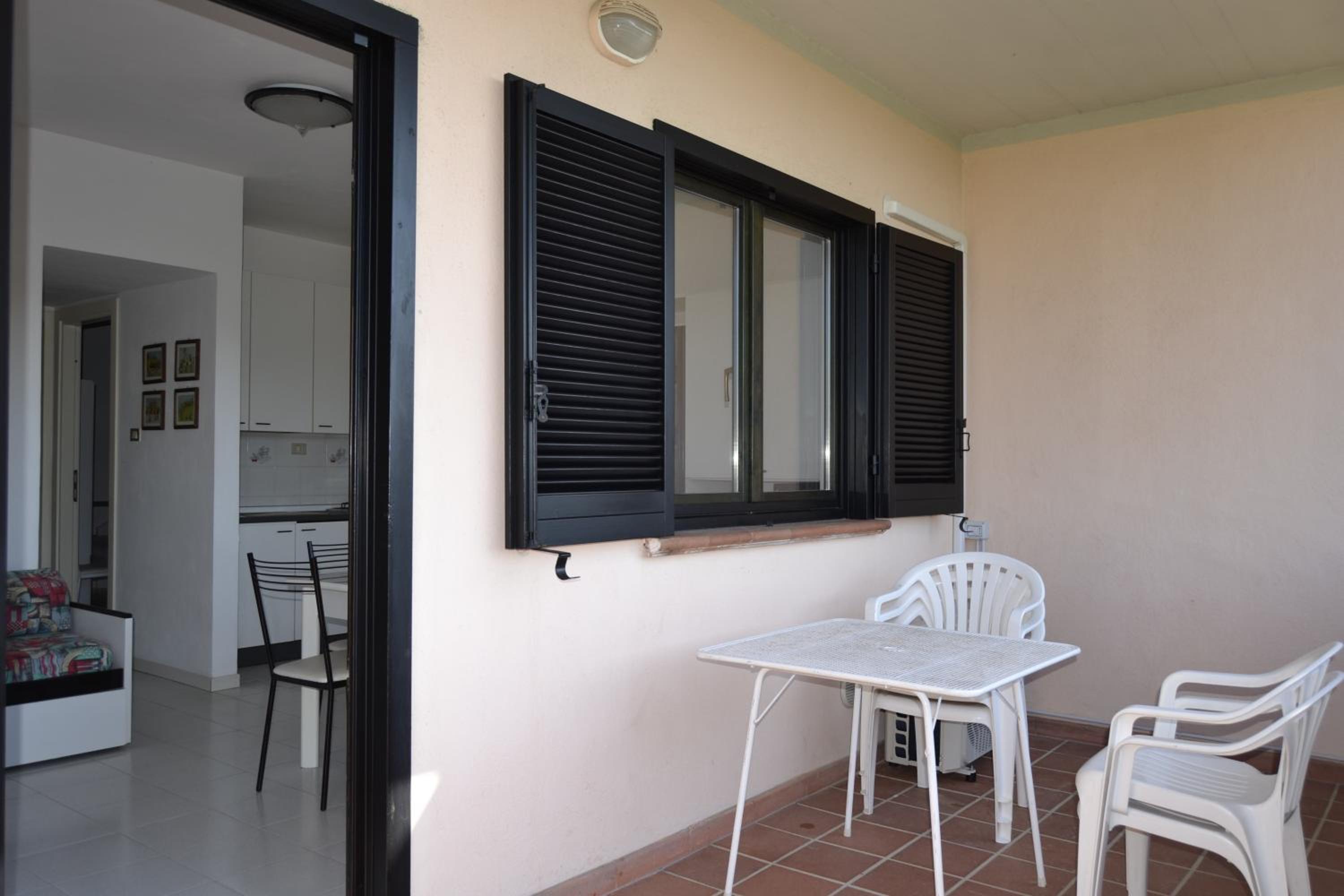 Roberta Apartment view 3