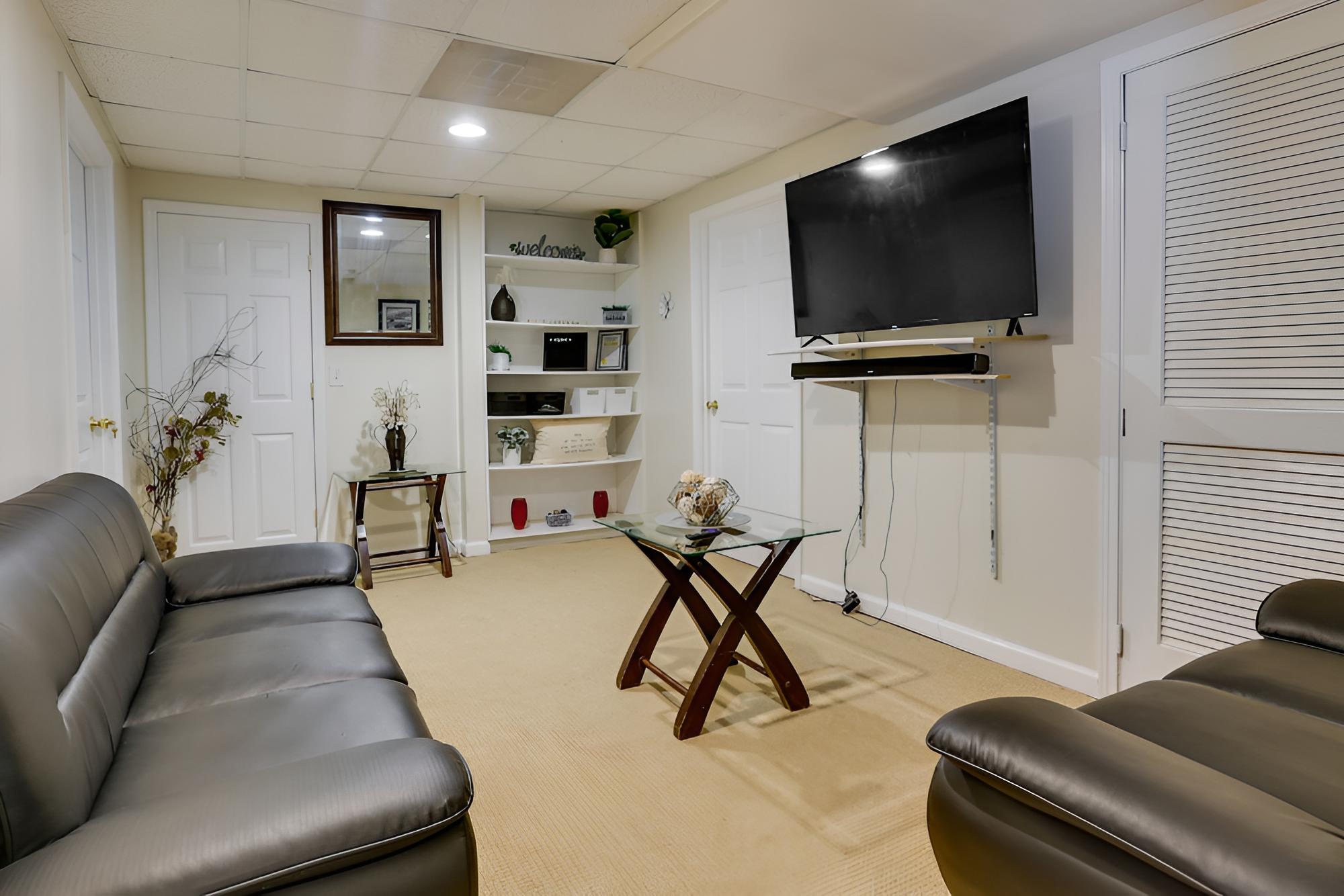 Canton Oasis: Private Deck & Relaxing Pool Area!