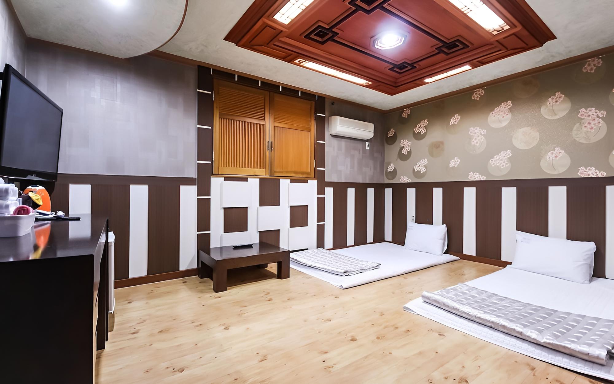 Gumi Gongdandong Hotel The Zone