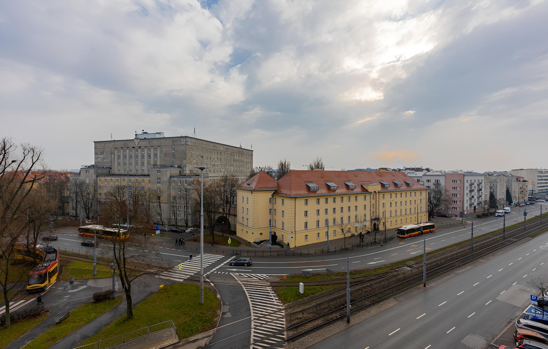 Warsaw Grójecka by Renters Prestige view 5
