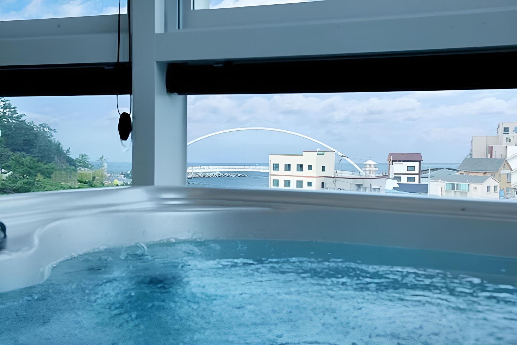 Gangneung Four View Pension