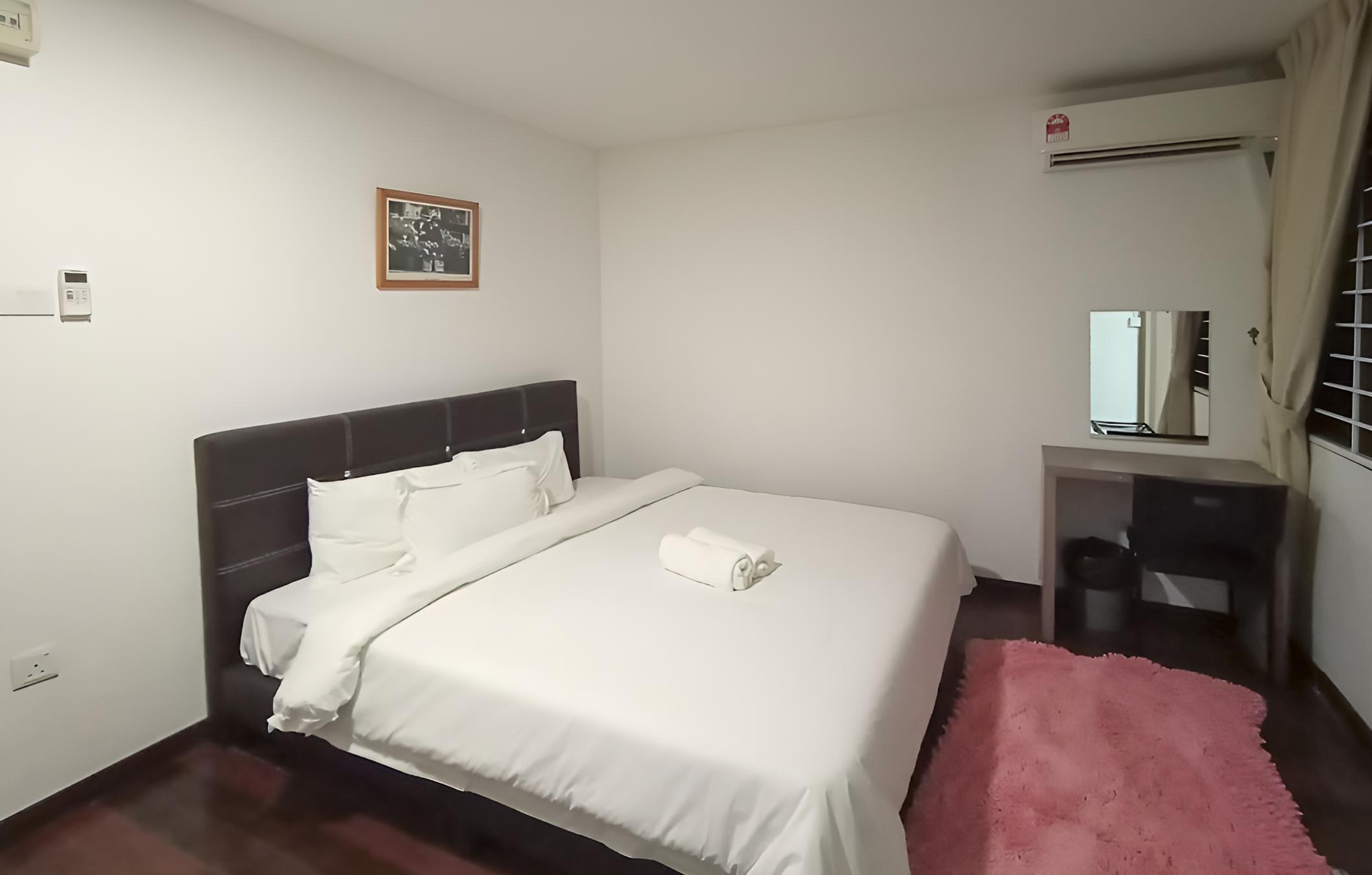 OYO HOME 90260 Natol Homestay London