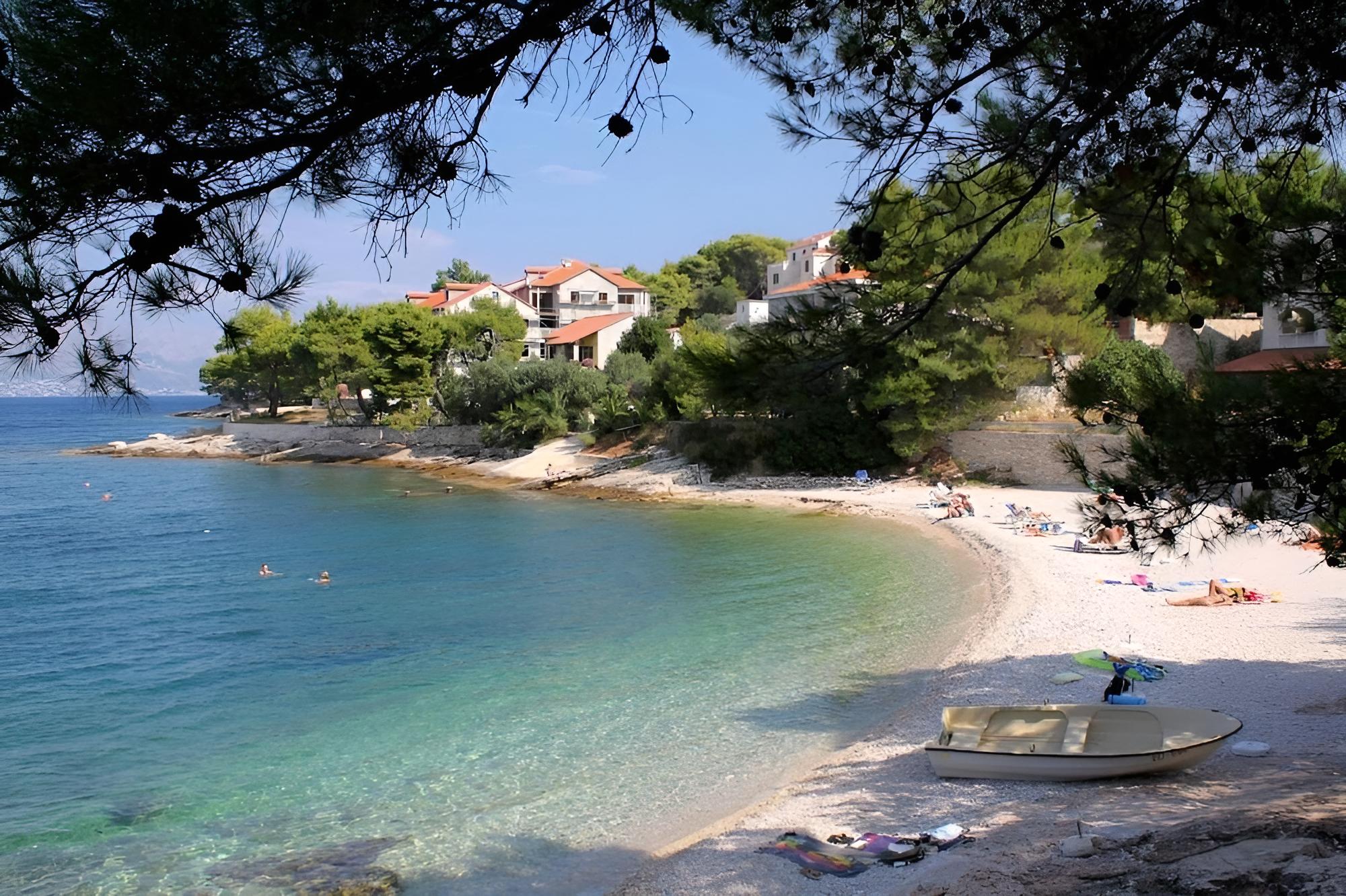 Jela - 50 m From Pebble Beach - A2-marija view 4