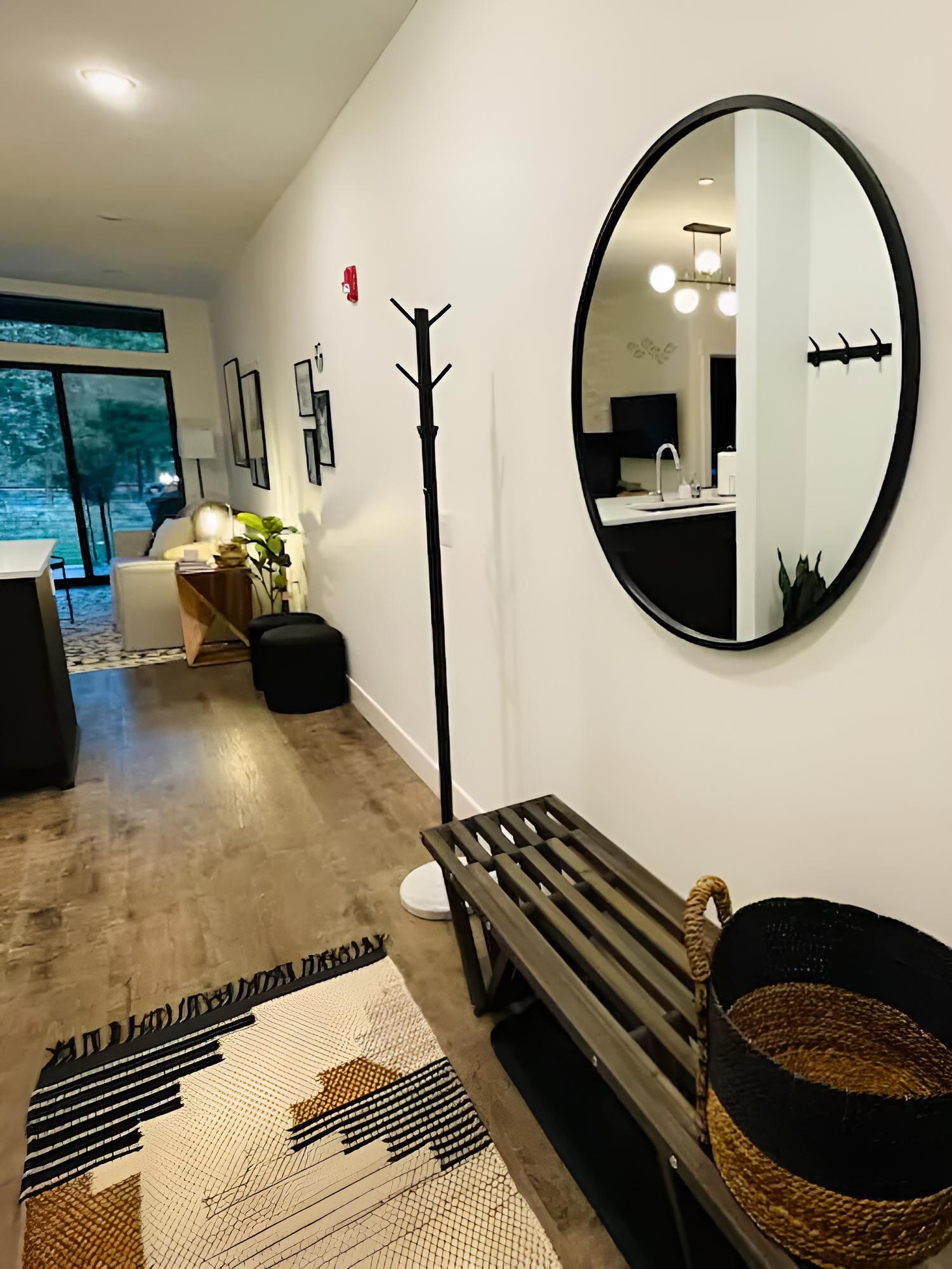 New Luxury Condo River View Sounds Patio Hot Tub, Bilde 19