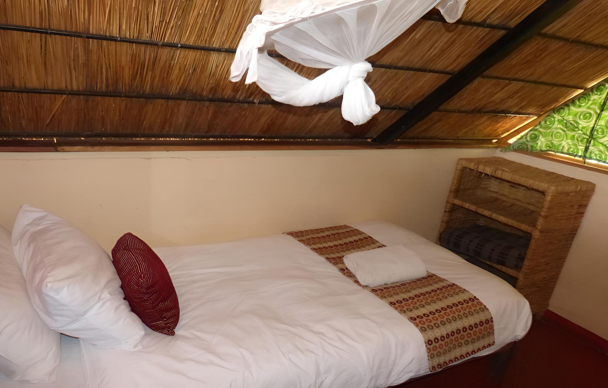 Jollyboys Camp - Hostel