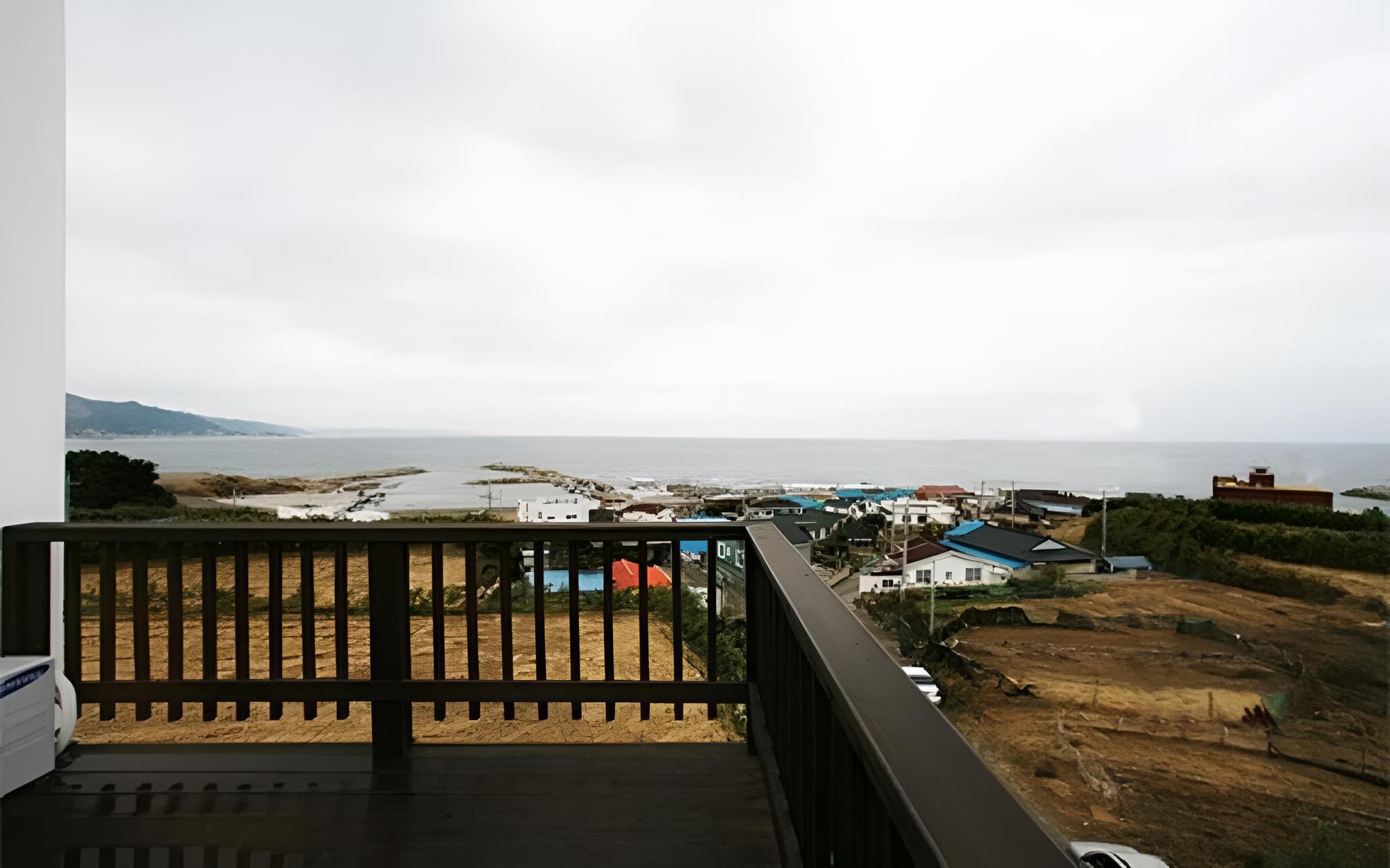 Pohang Hwajin Beach Pension
