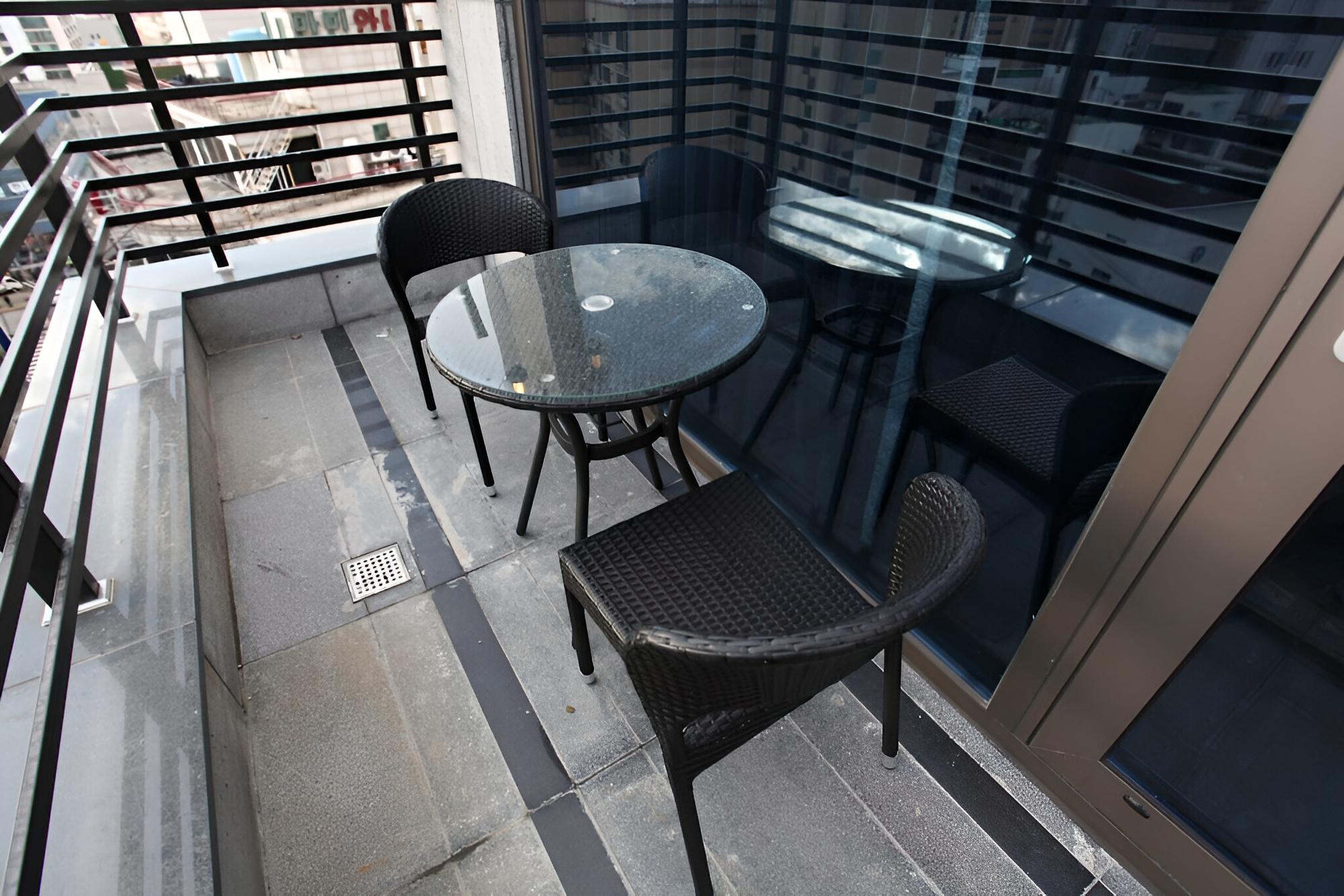 Incheon Ali Suite Hotel