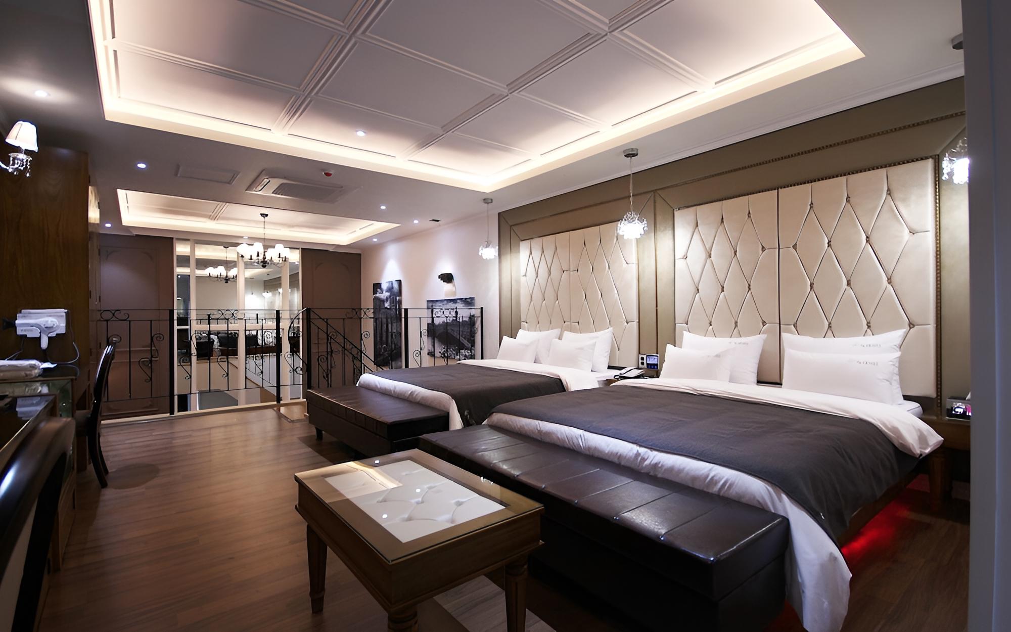 Gyeongju K Myeongpum Hotel