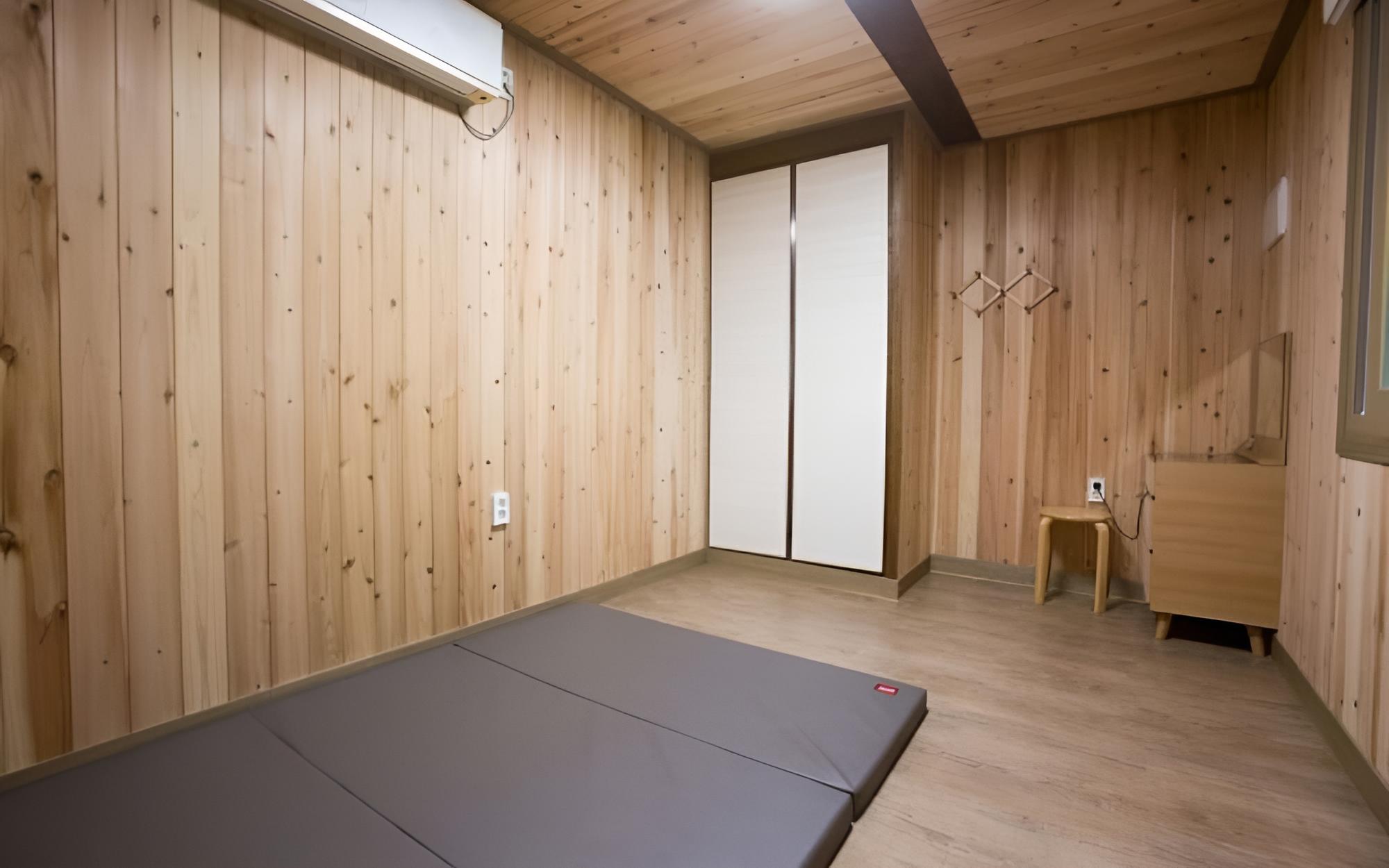 Goheung Sunset House Pension