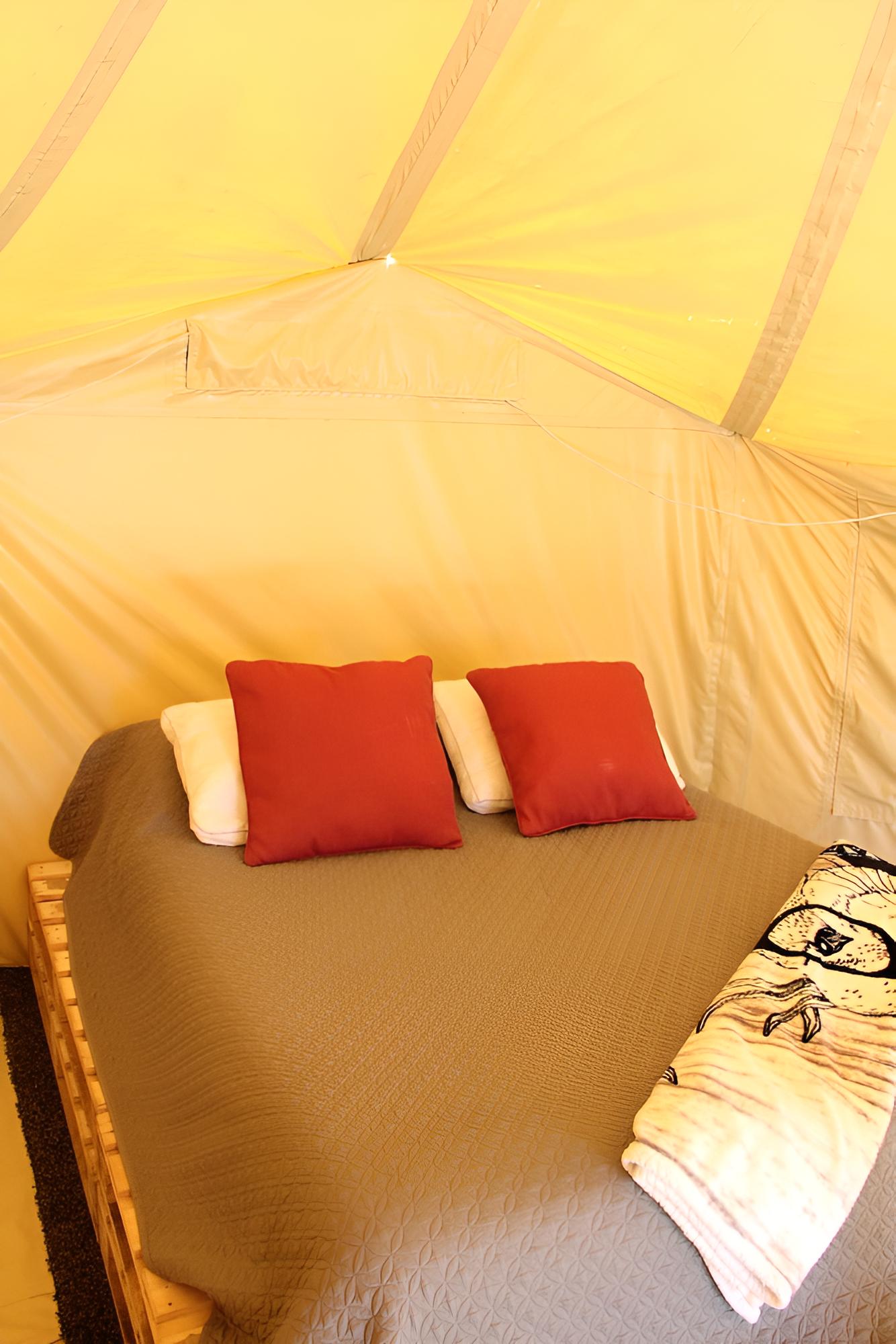 Ally Glamping