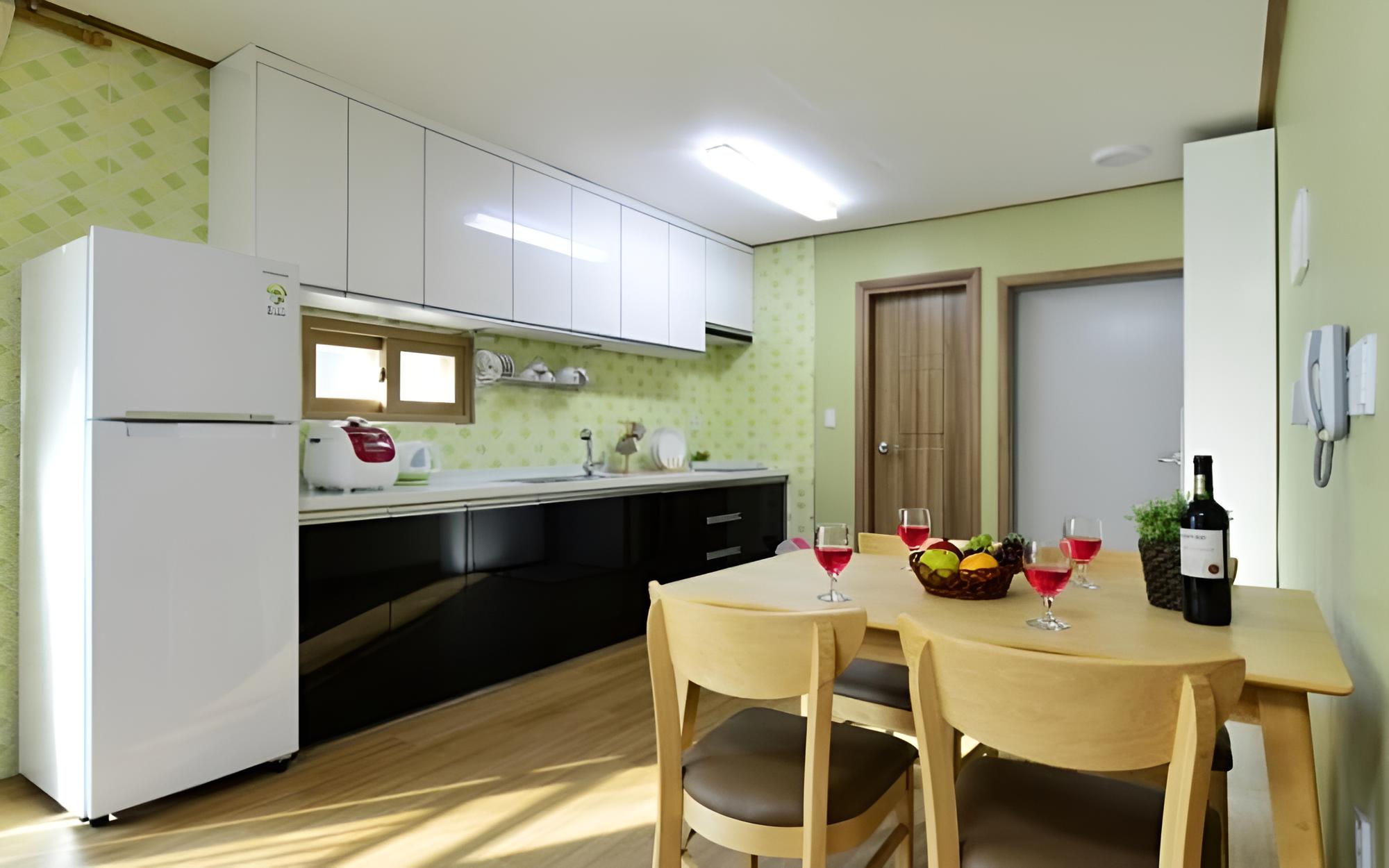 Jeongseon Ttobagi Condo Pension