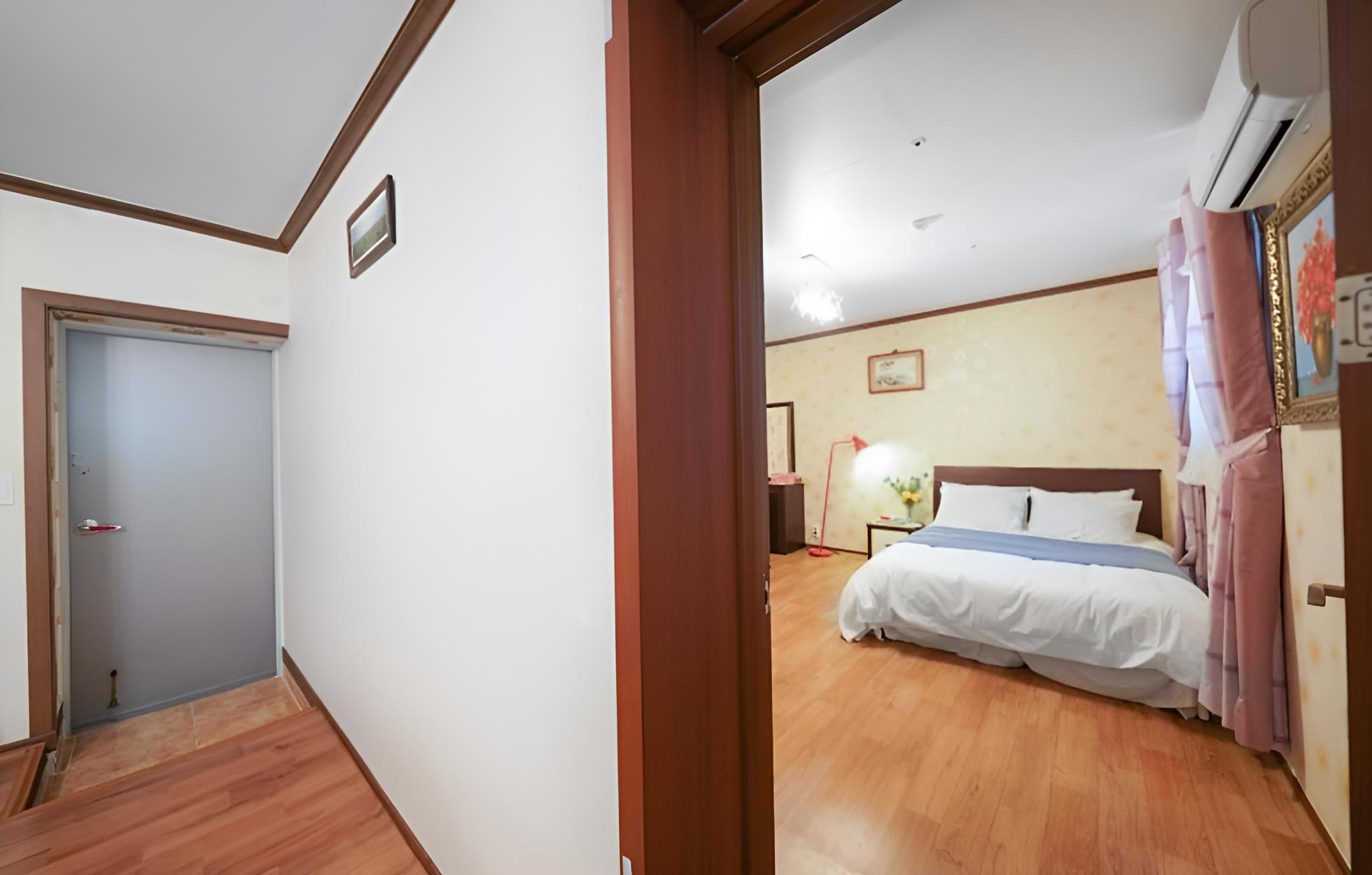 Yeosu Expo Pension Hotel