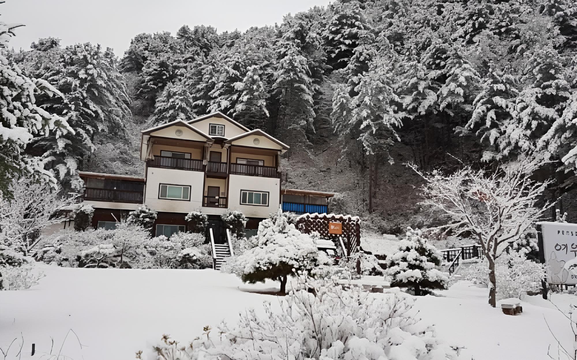 Gapyeong Yeowoobyeol Pension view 4