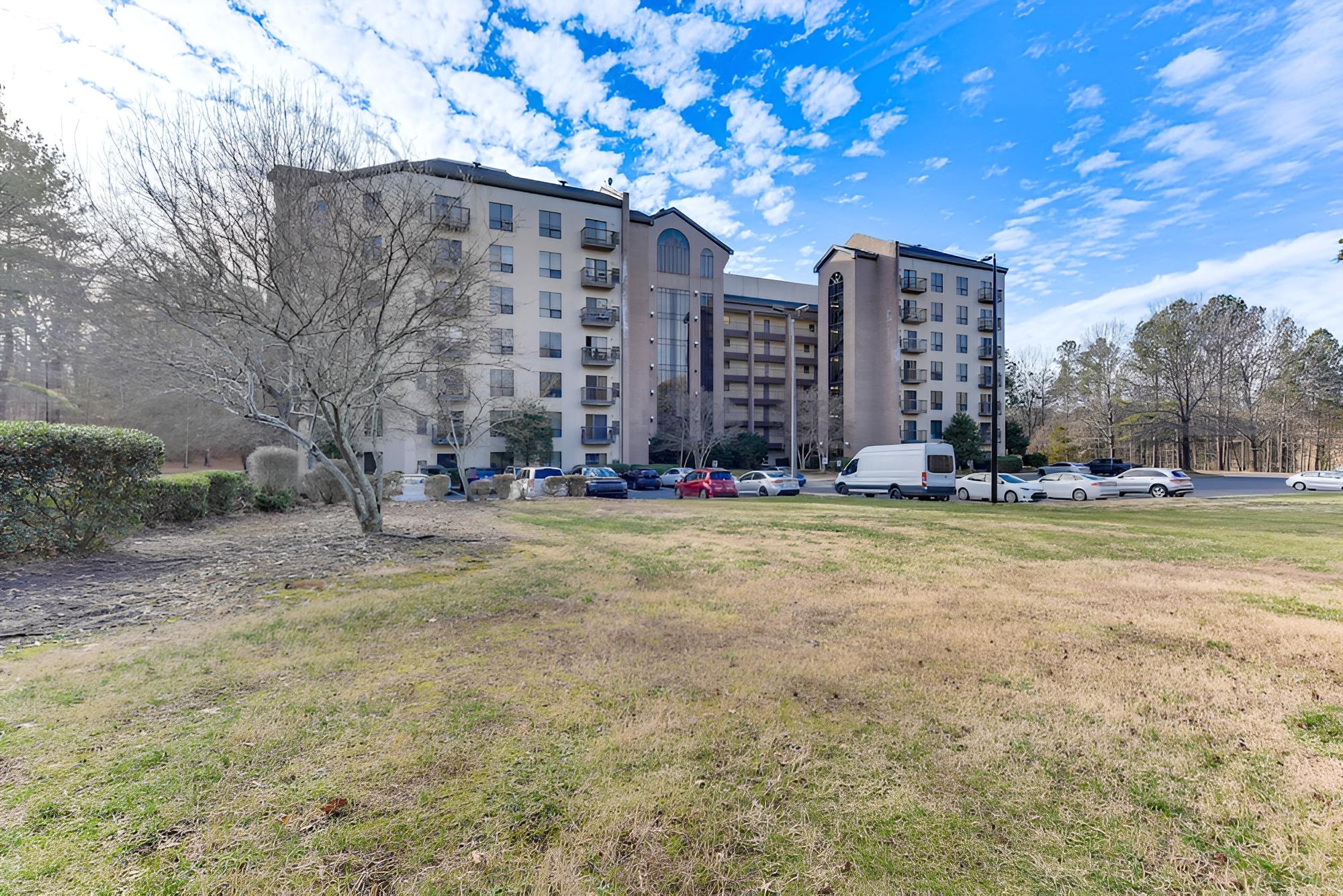 Fort Mill Condo w/ Balcony: 3 Mi to Carowinds