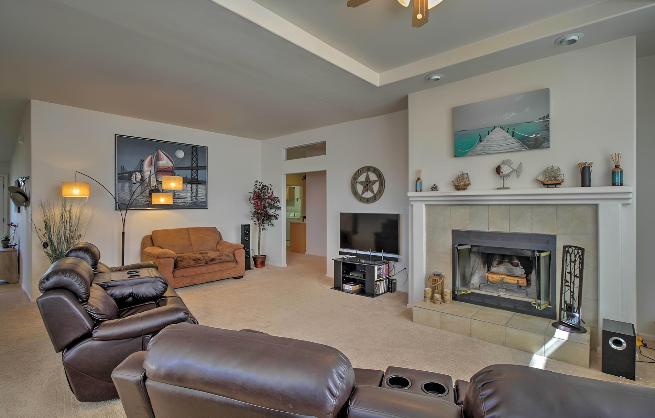 Clearlake Oaks Home w/ Game Room, Dock & Deck