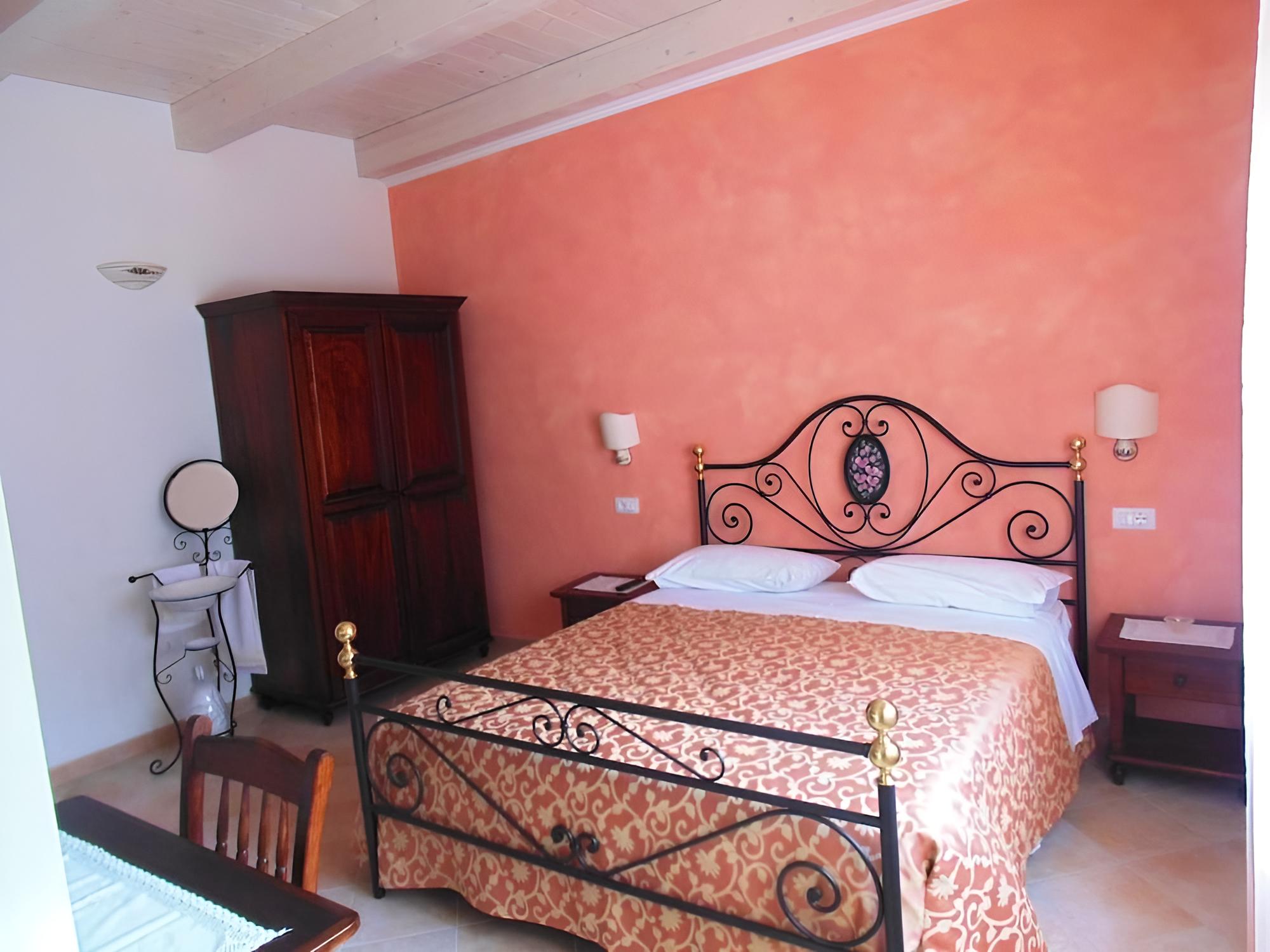 Bed & Breakfast Bigotti view 2