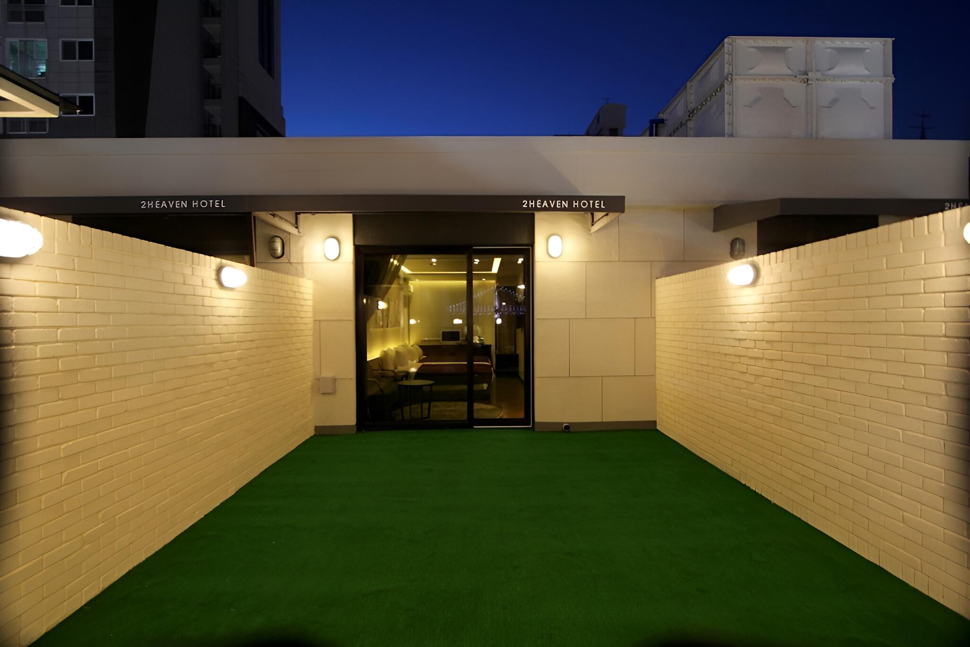 Busan Gwangalli 2 Heaven Hotel view 4