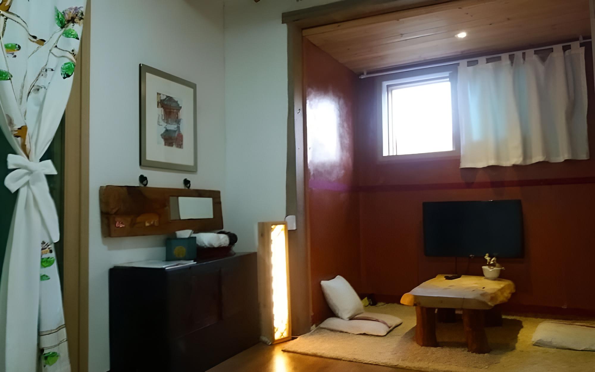 Jeonju Duwool Nabirang Hanok Pension