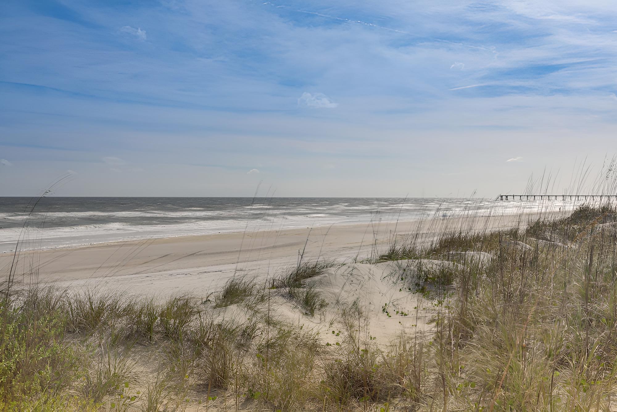 Jacksonville Beach Townhome: Steps to the Sand!