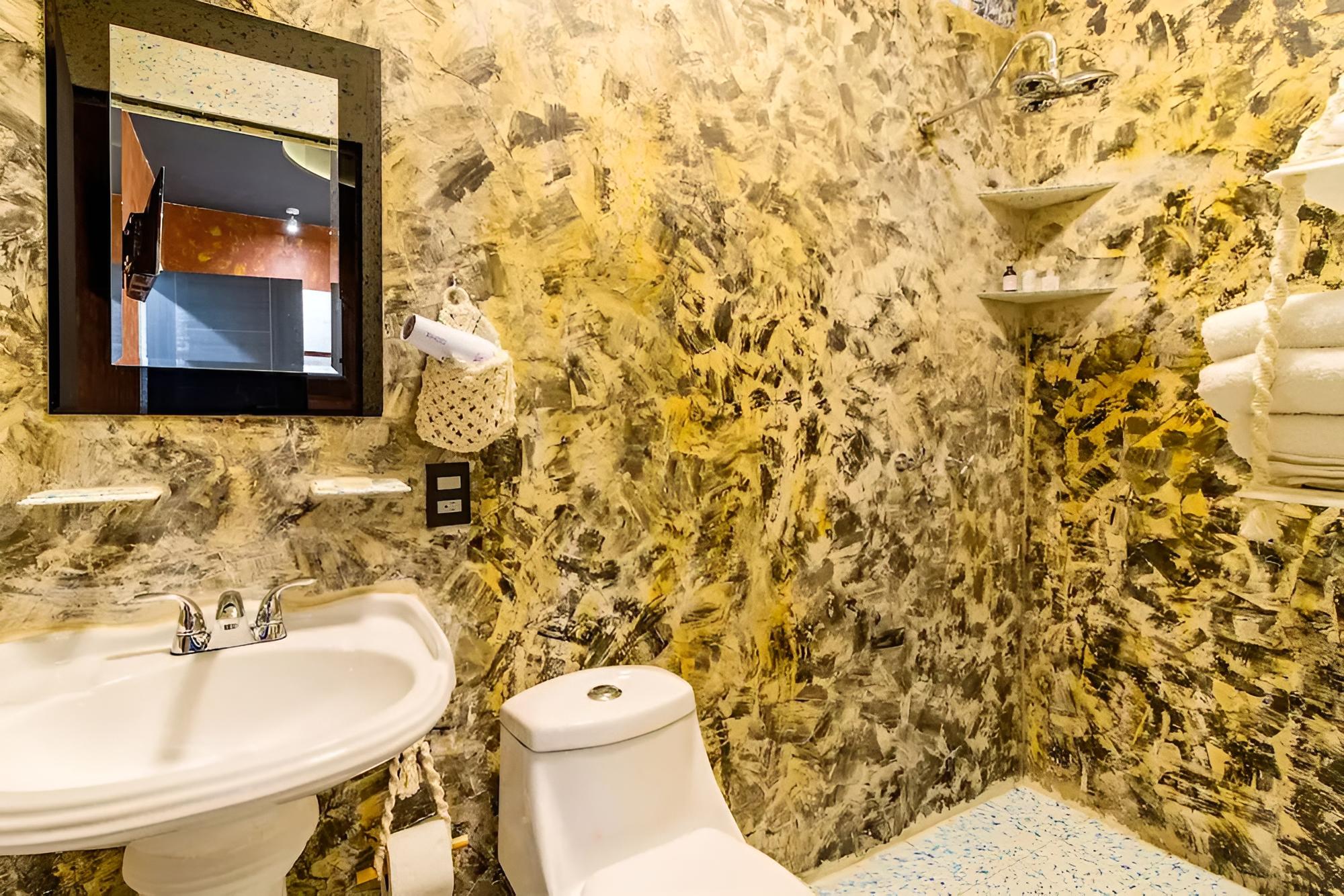 Mintaka Hotel Eco Plastico