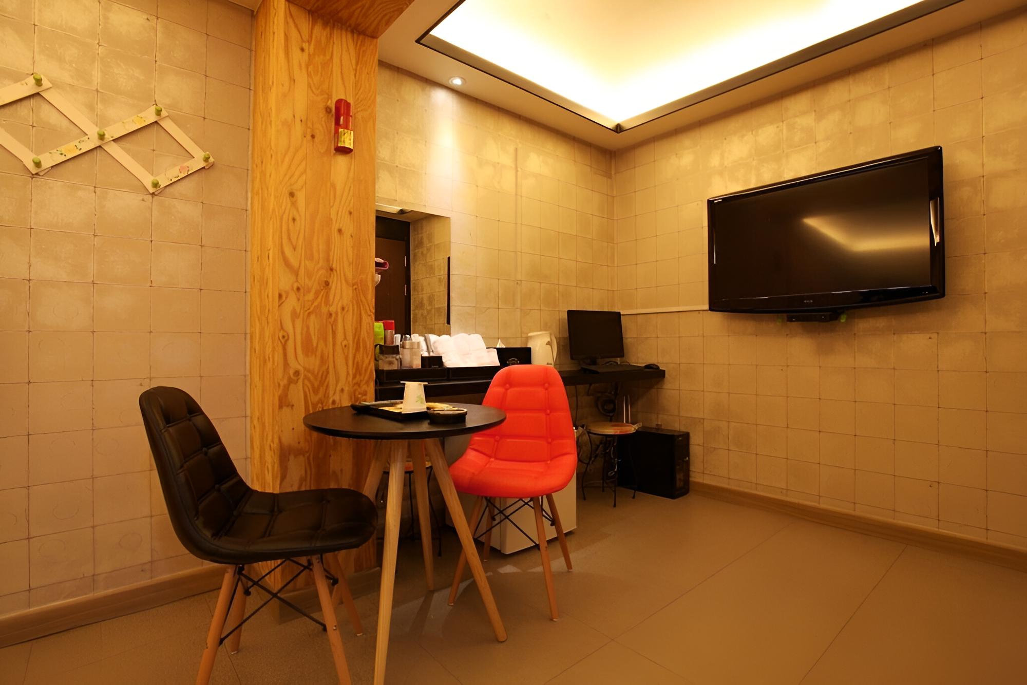 Photo 47