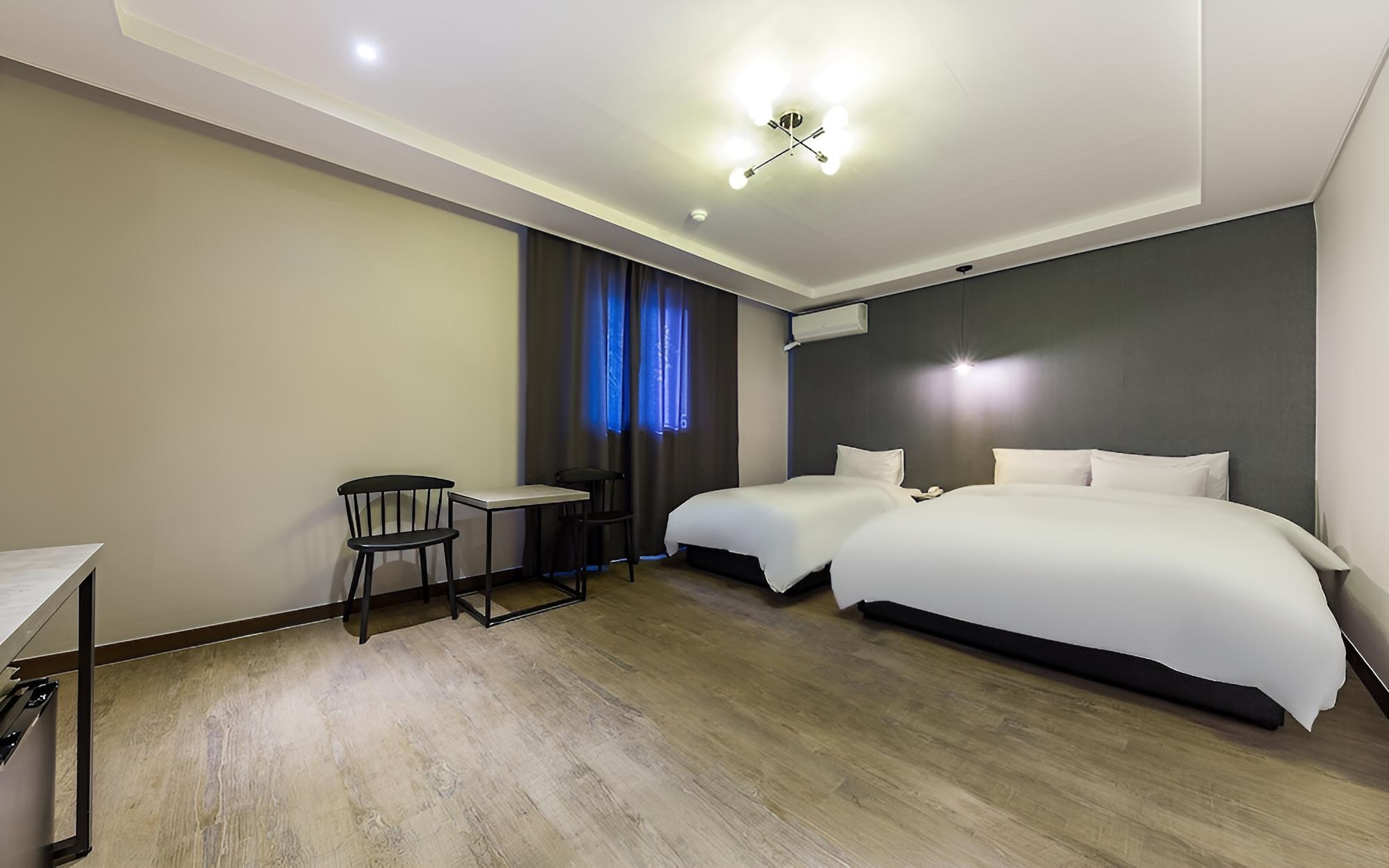 Jeongju Ochang Hotel Bom