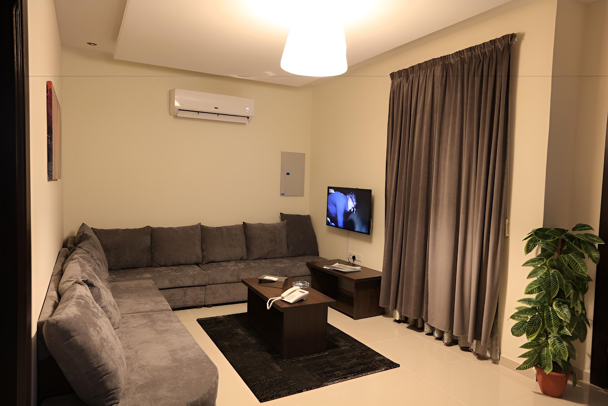 Al Itqan Apart-hotel