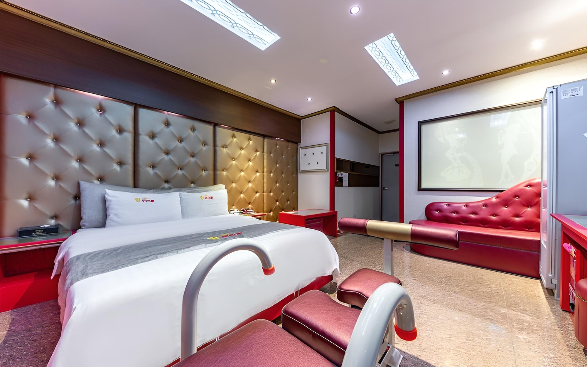 Muan Namak King Self Check-in Motel