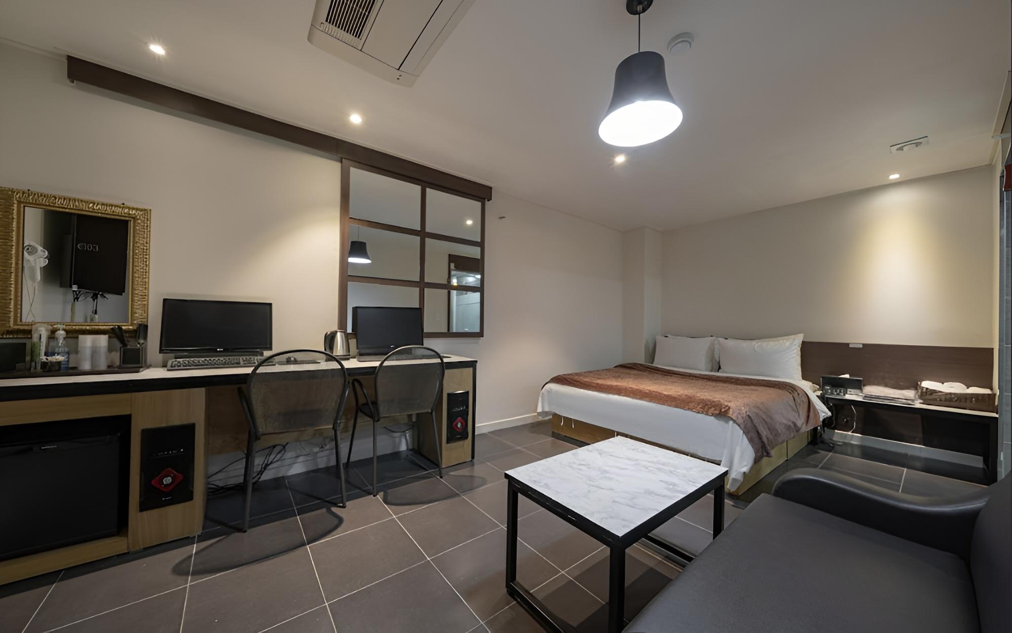 Indeogwon Valt Hotel