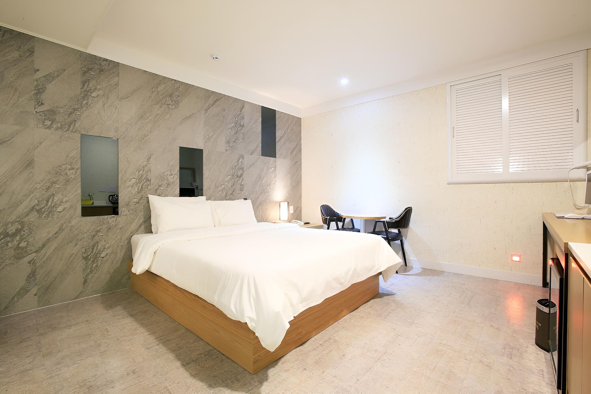 Gimpo Bellucci Motel