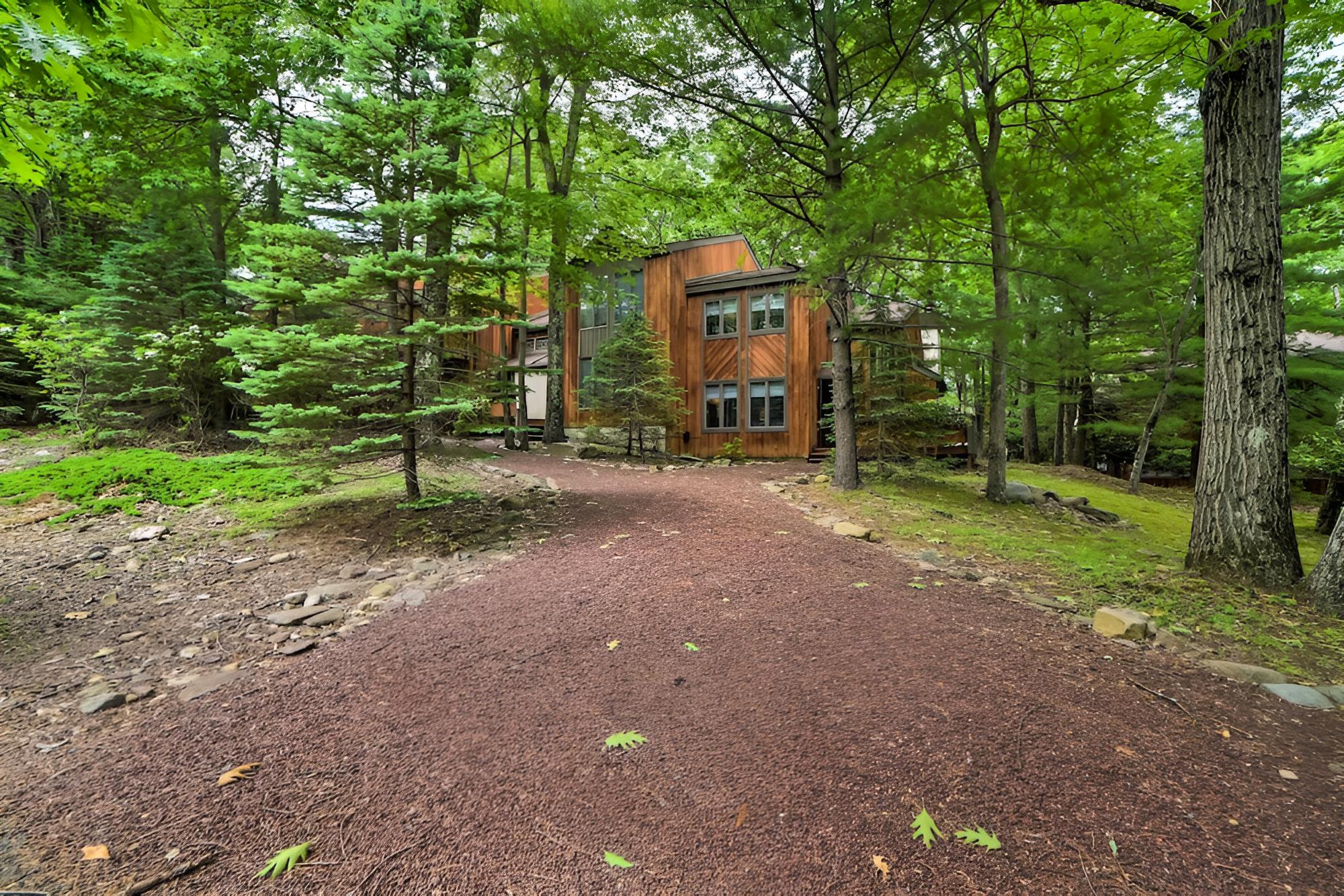 Poconos Townhome Near Big Boulder Skiing & Lake!