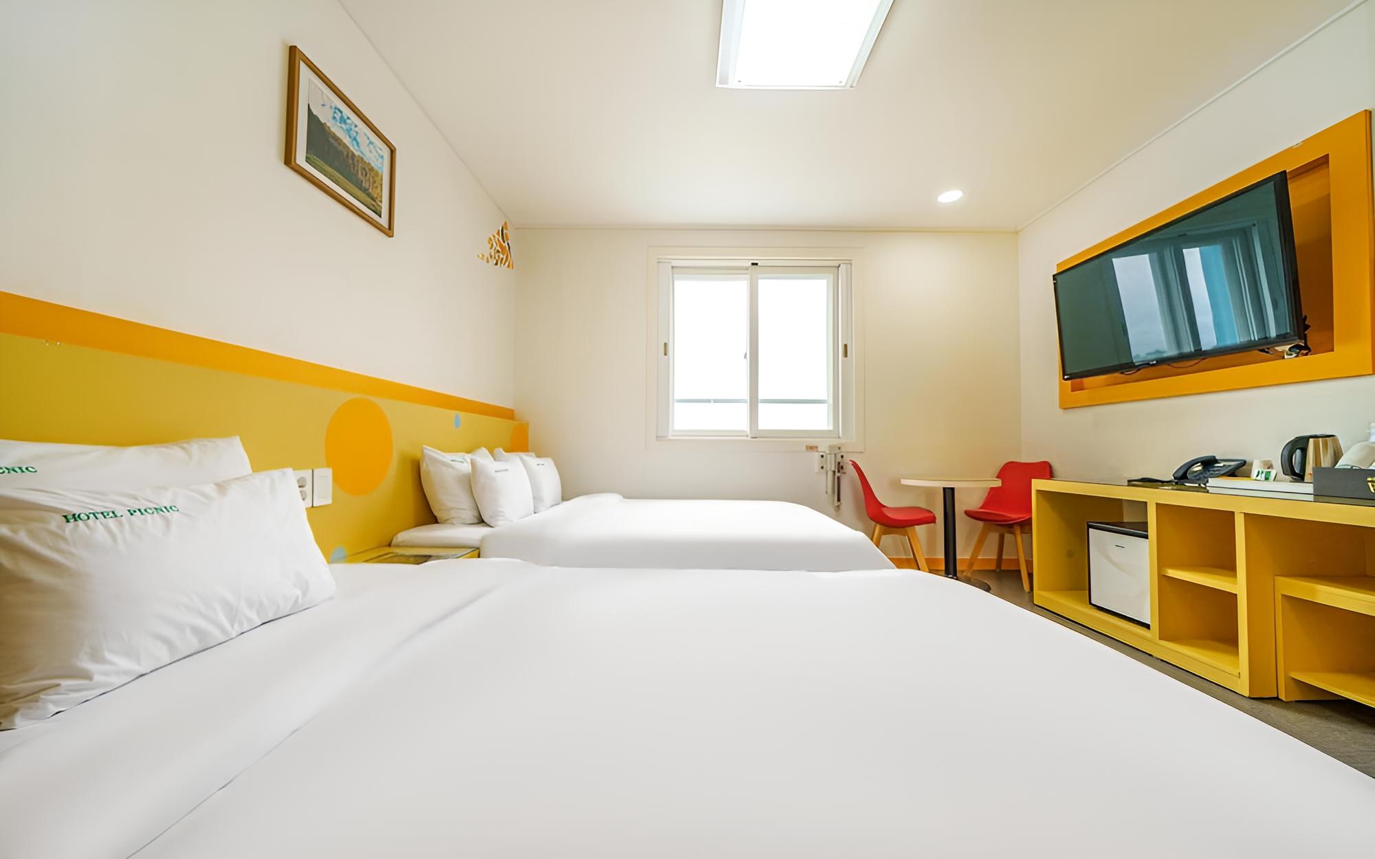 Sacheon Hotel Picnic view 5
